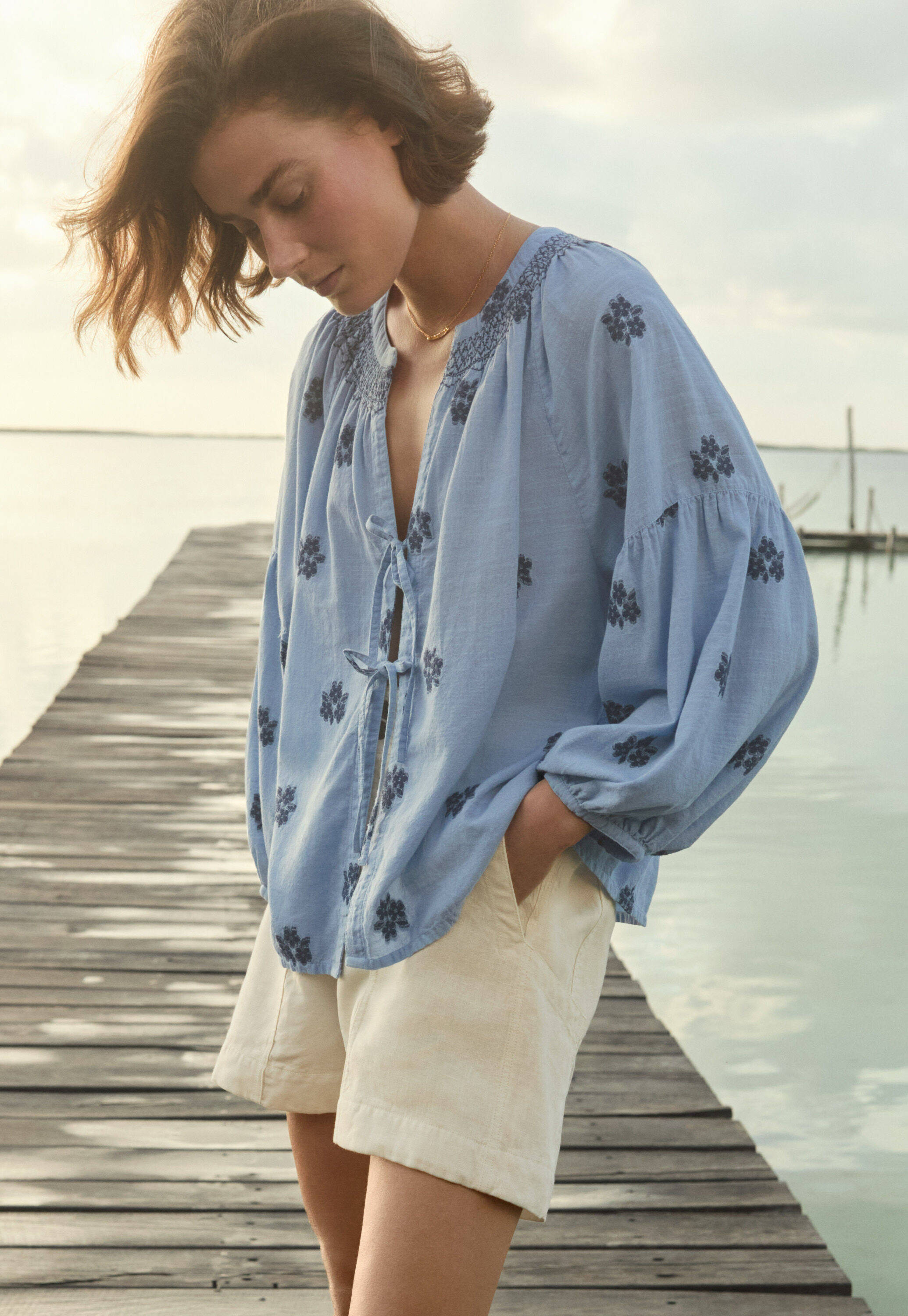 Clipped jacquard blouse