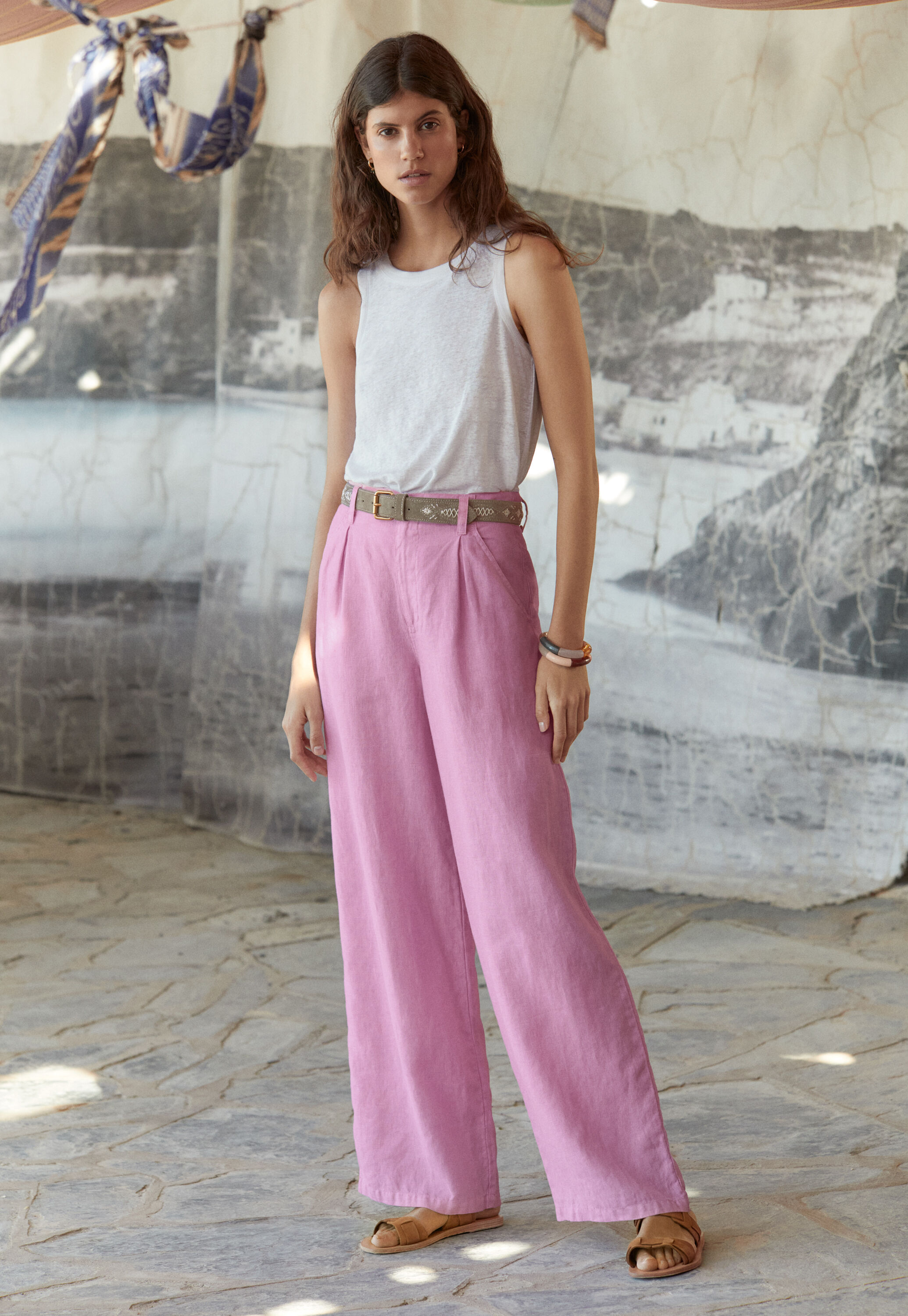 Wide-leg cord trousers