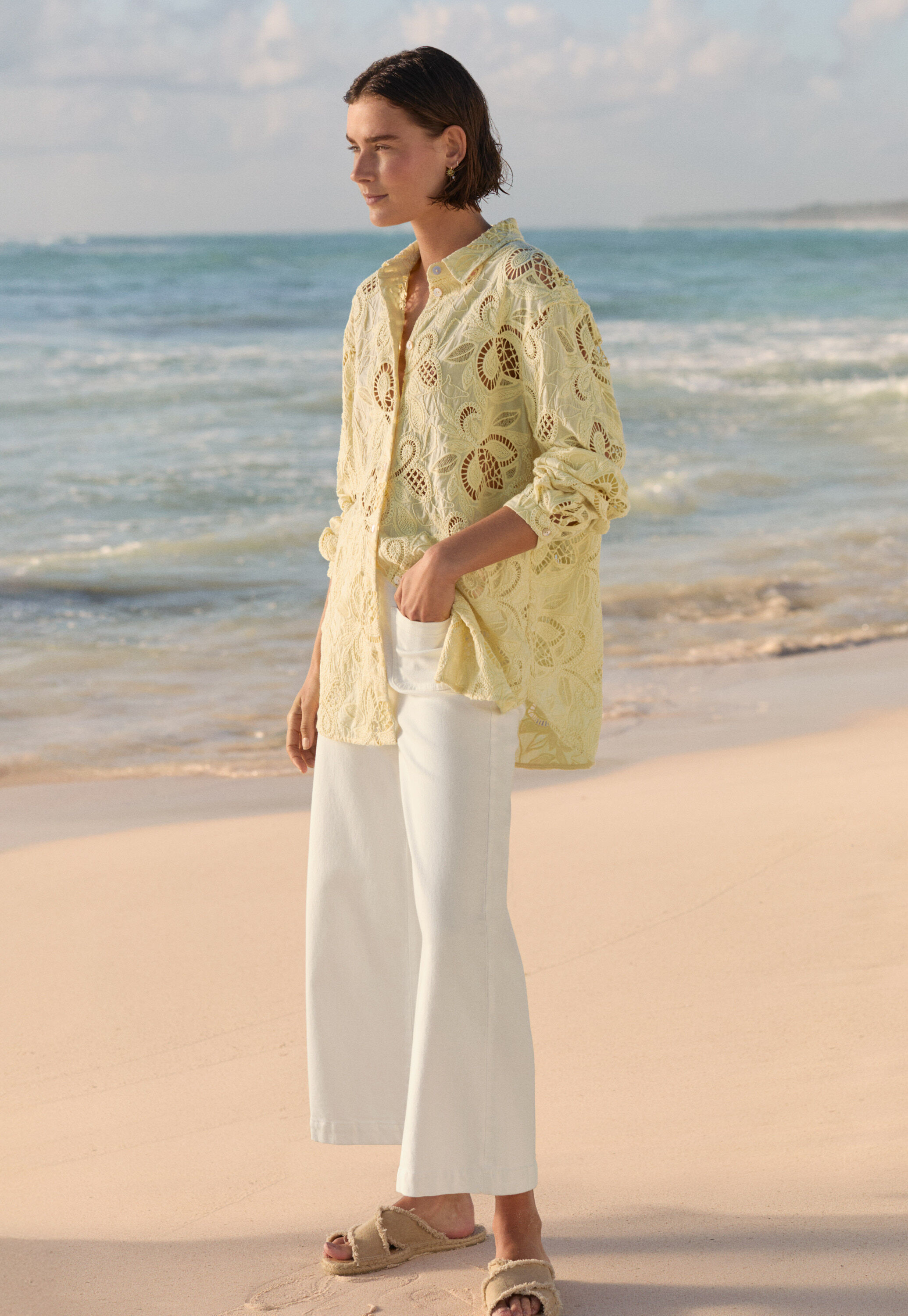 Cropped wide-leg trousers