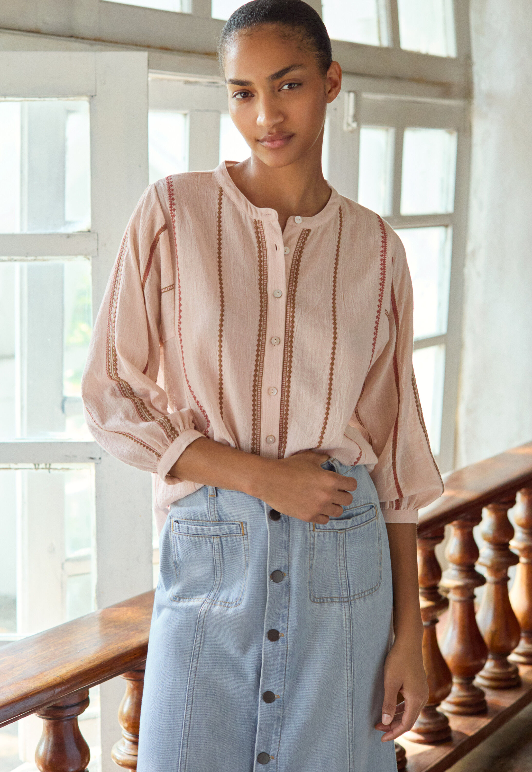 Loose-fit shirt