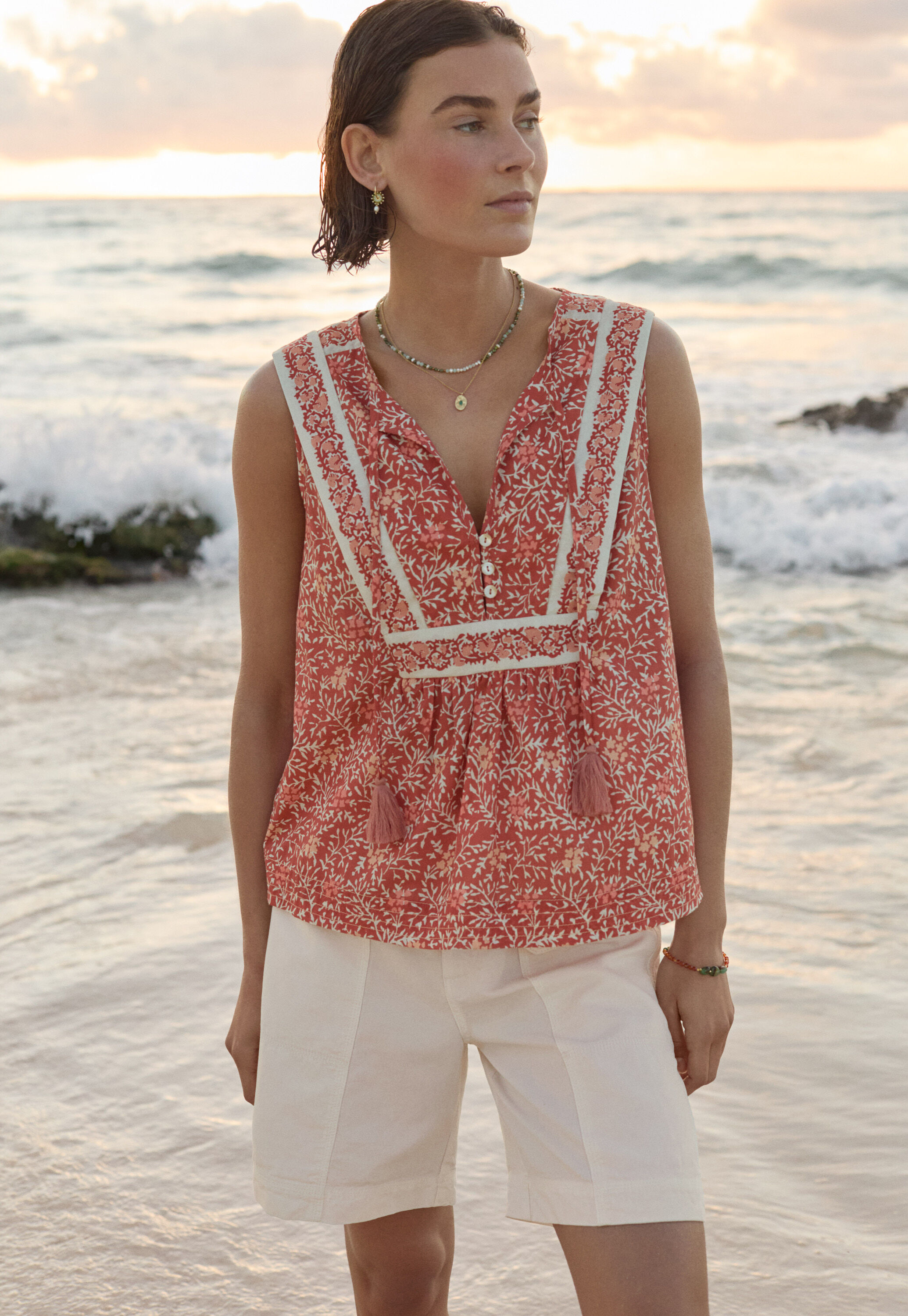 Printed sleeveless top