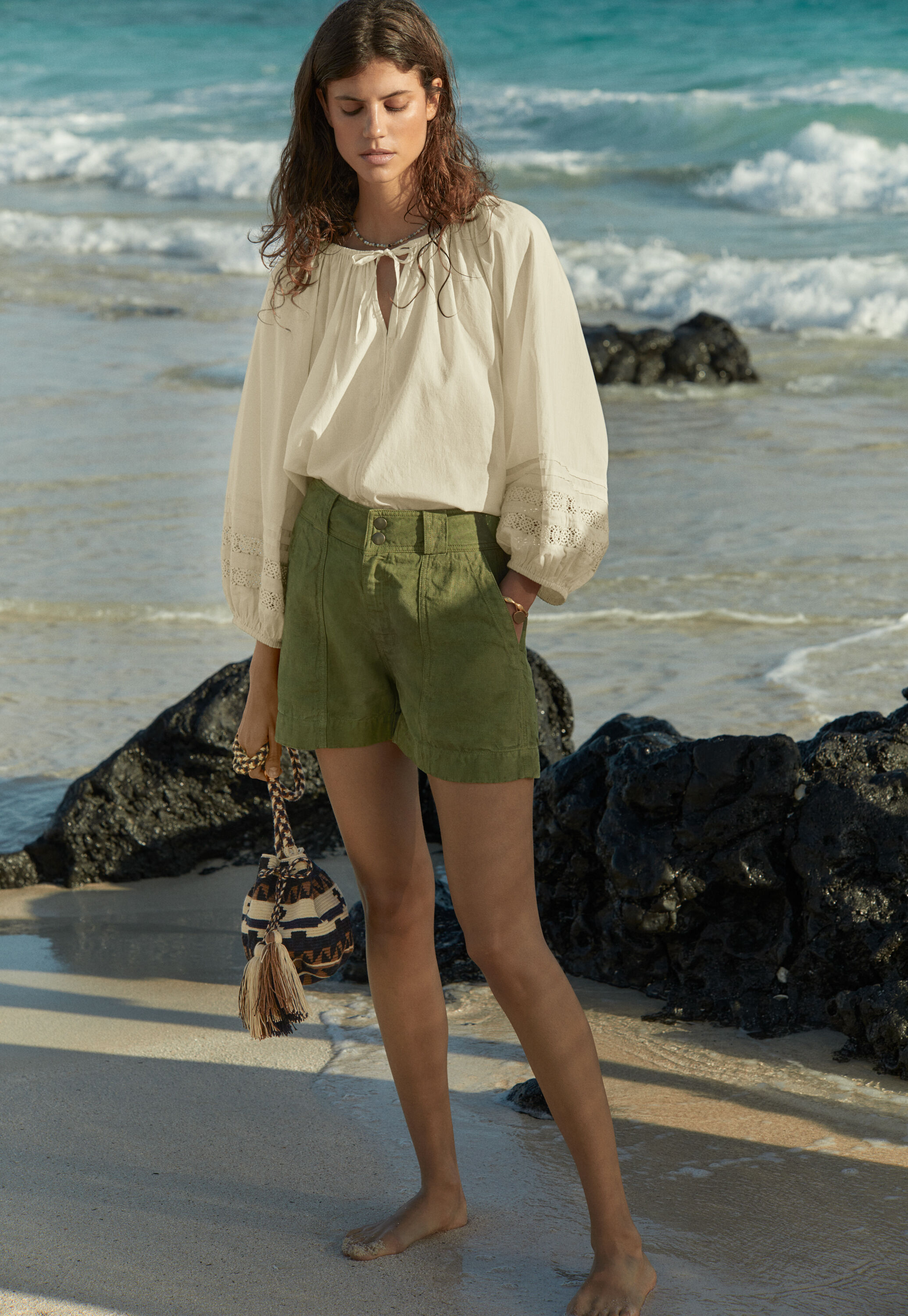 Contrast-fabric shorts