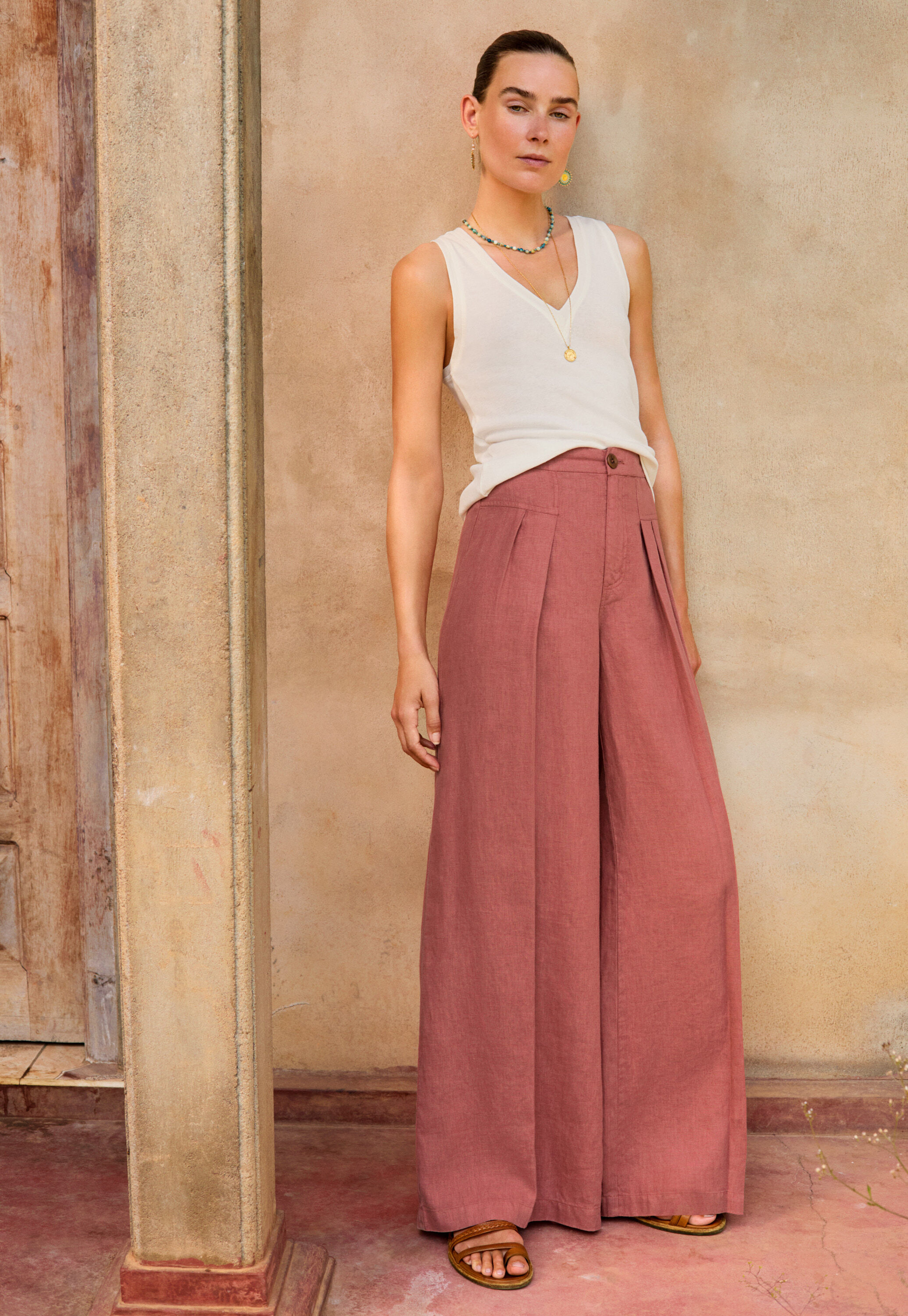 Wide-leg cord trousers