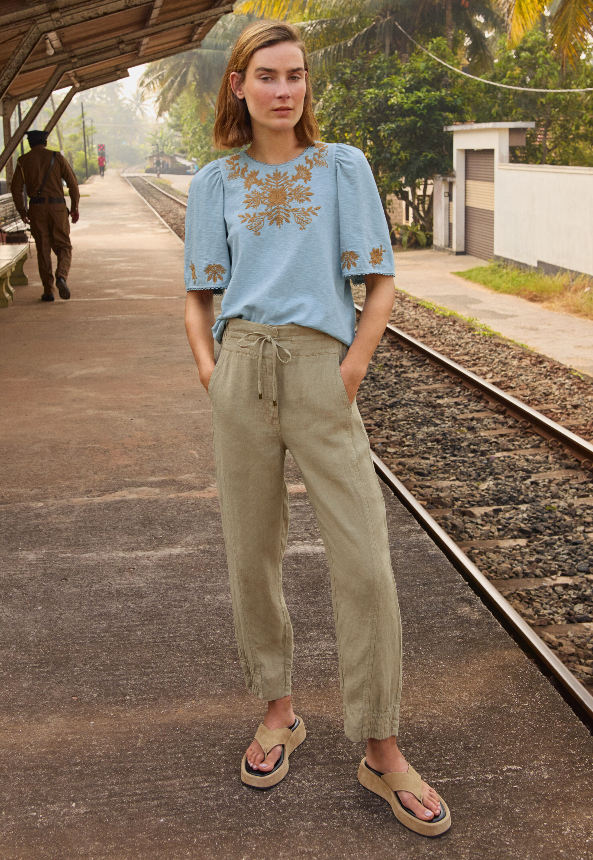 Wide-leg cord trousers