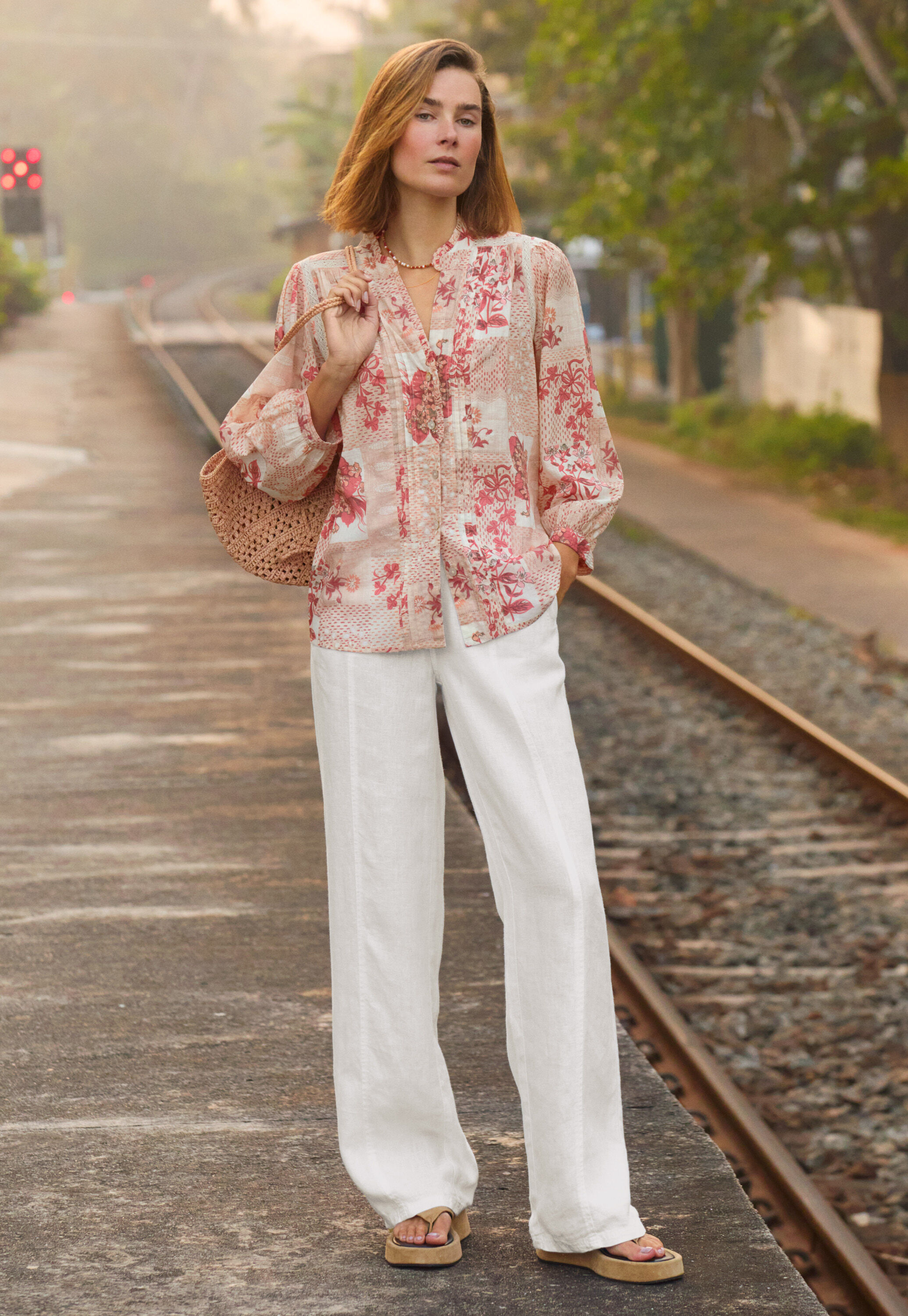 Relaxed trousers
