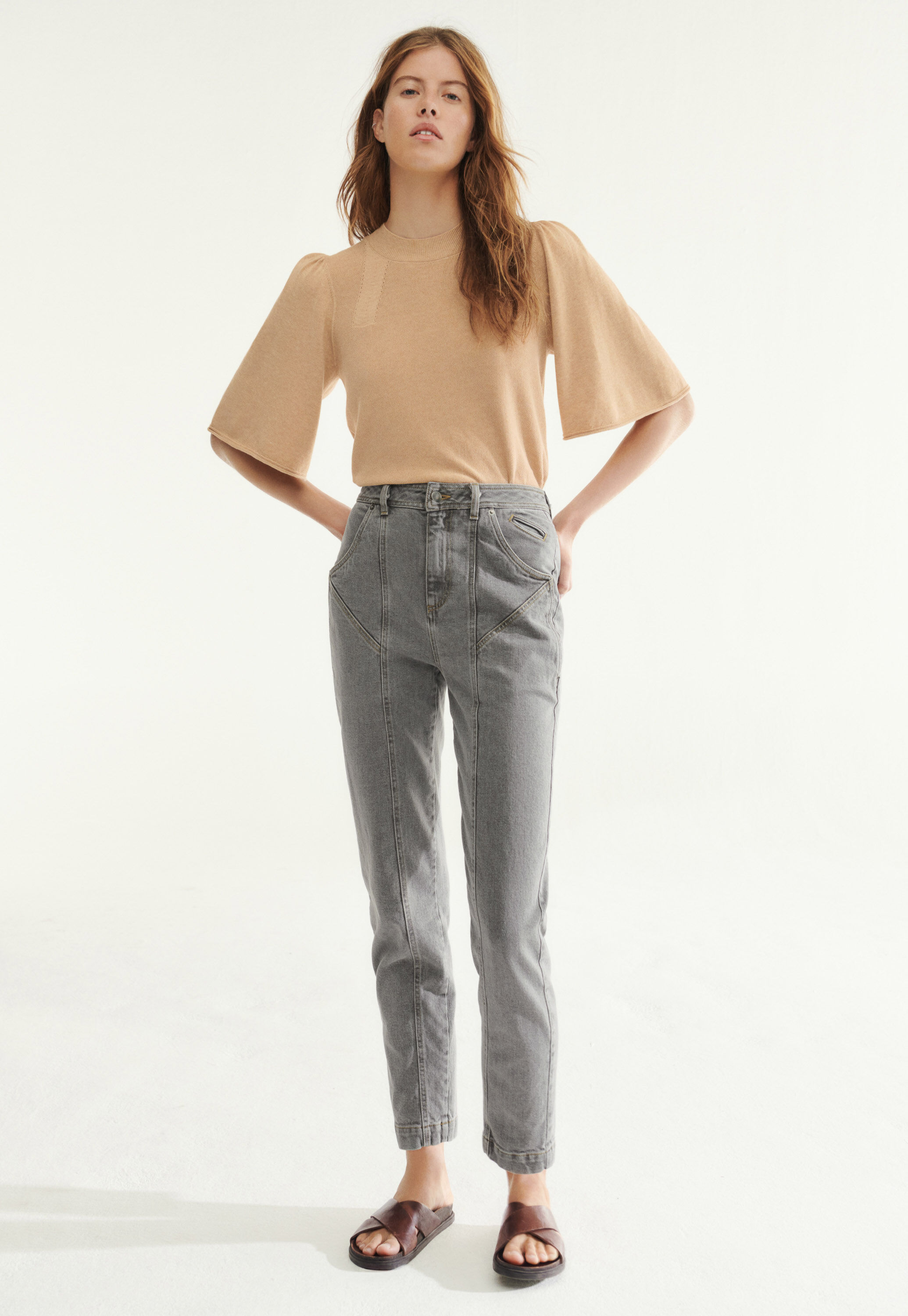 Wide-sleeve sweater
