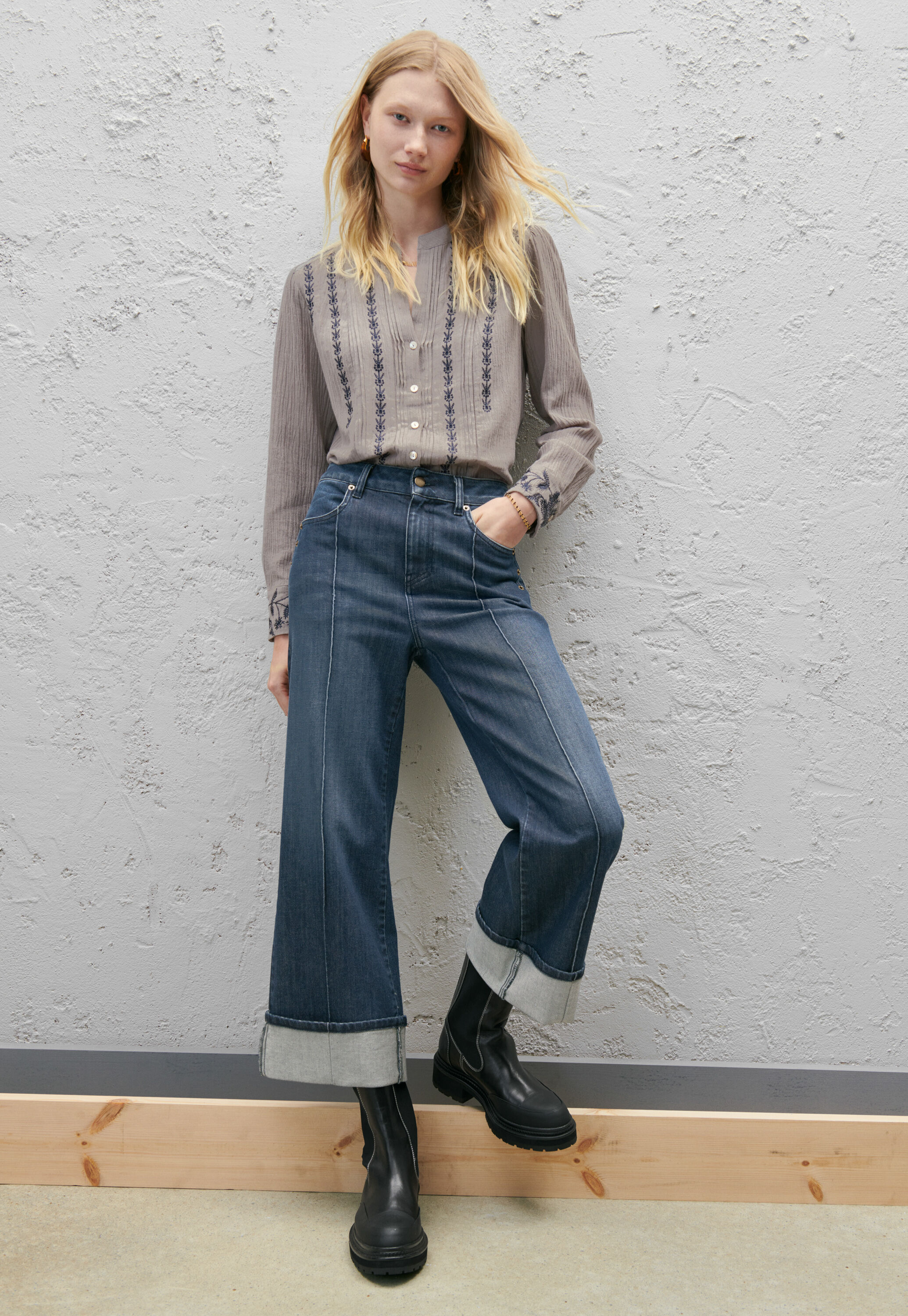Embroidered blouse