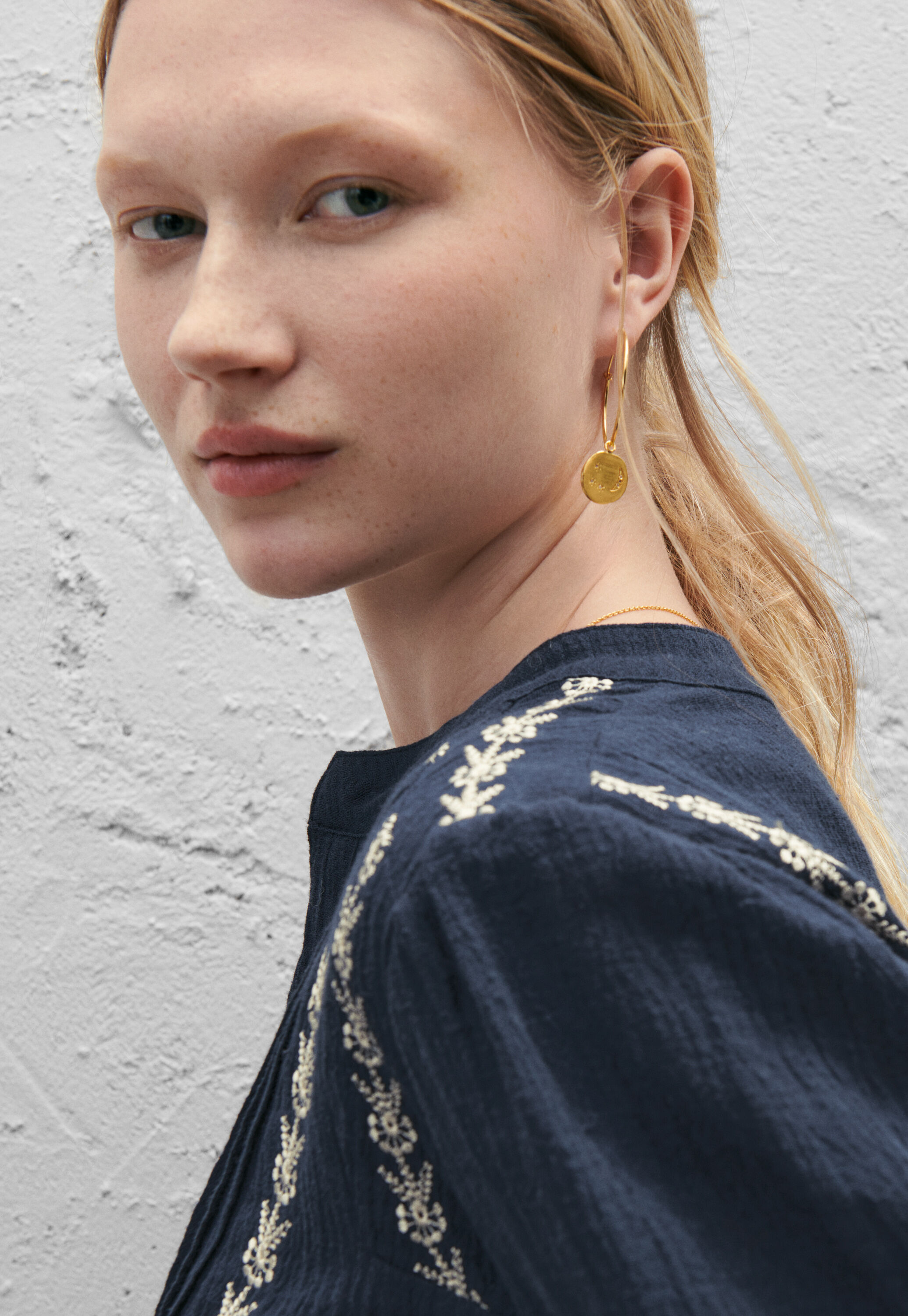 Moons-and-stars pendant hoop earrings