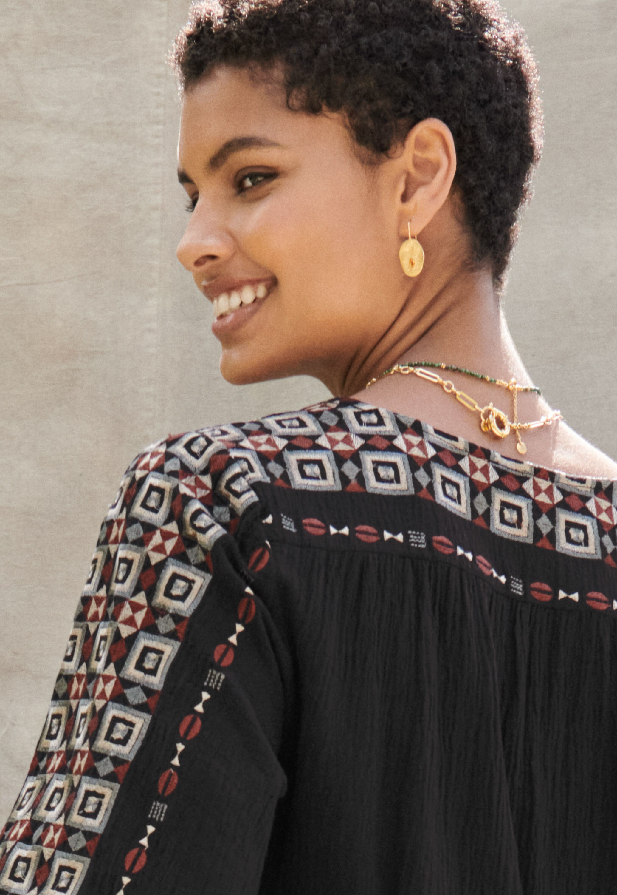 Orange sapphire earring