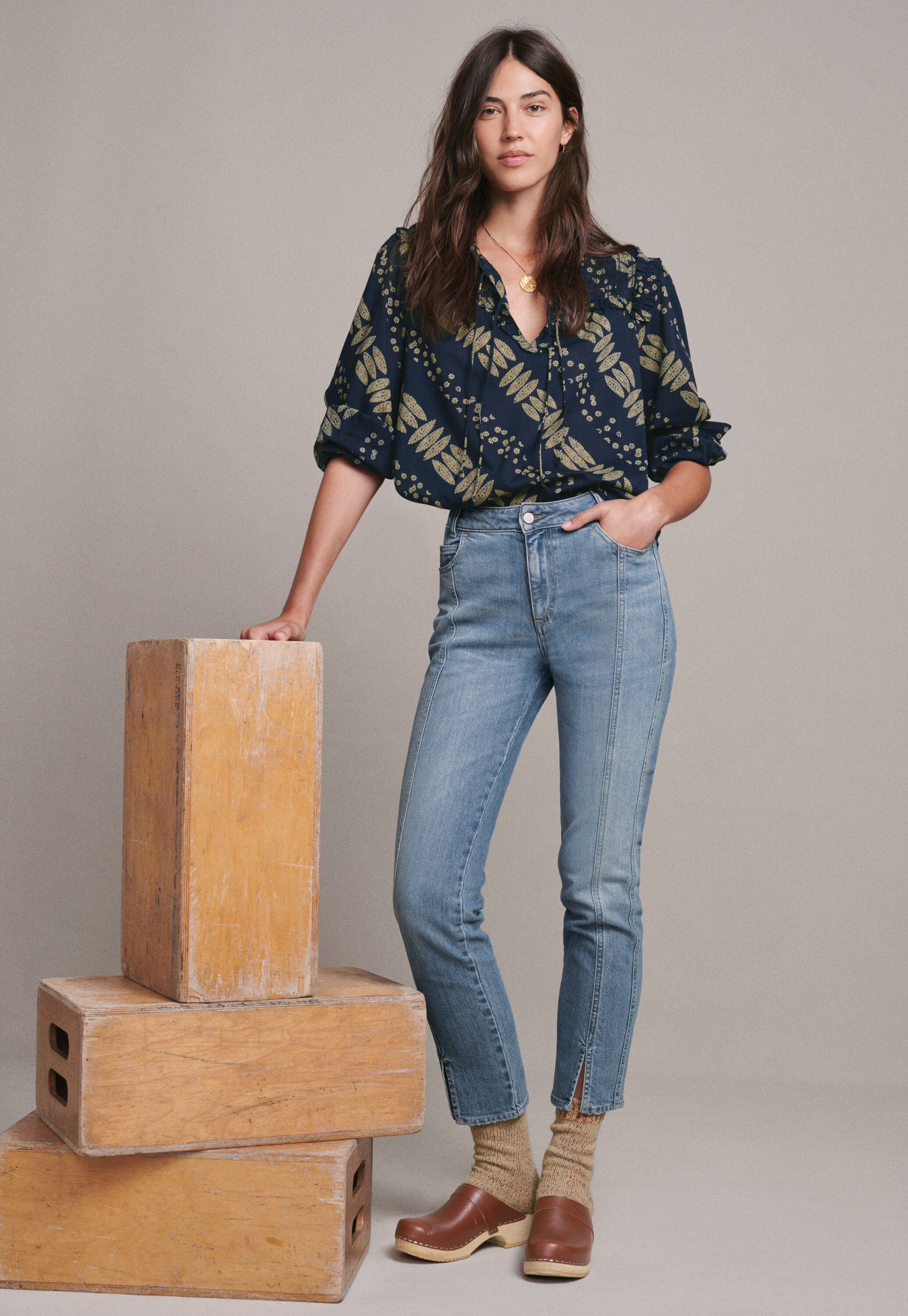 Straight cropped jeans
