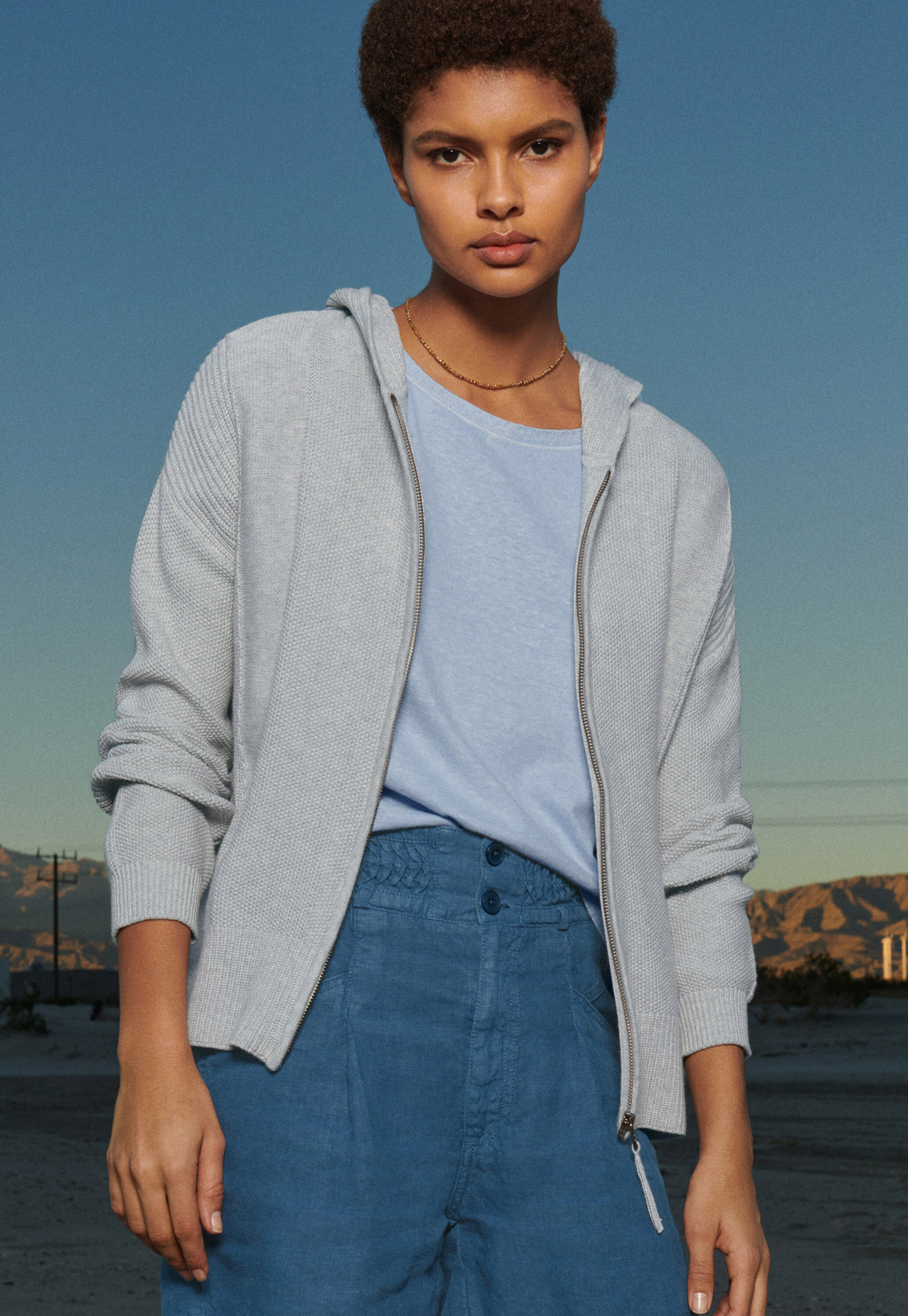 Knitted hoodie