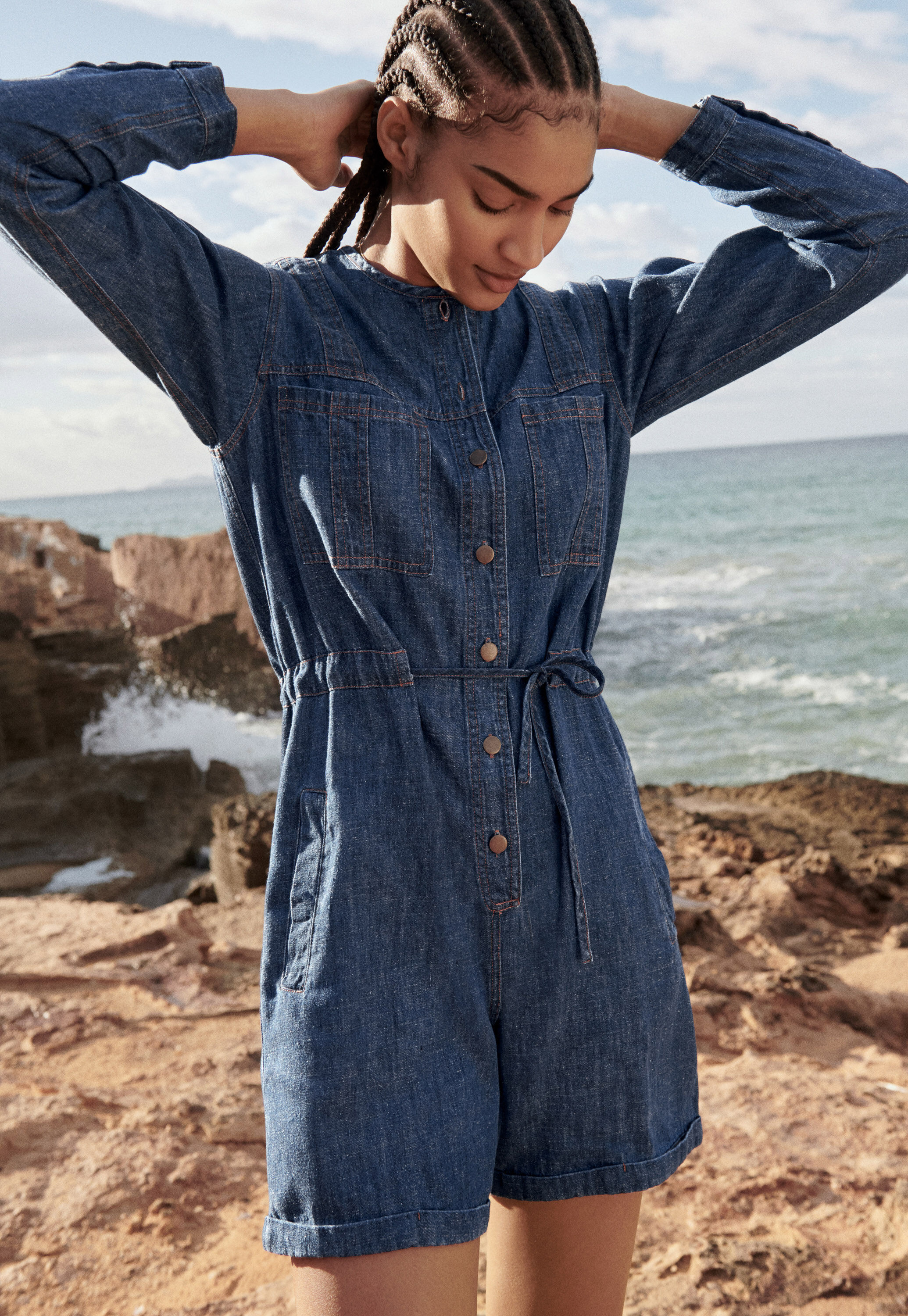 Short boiler suit