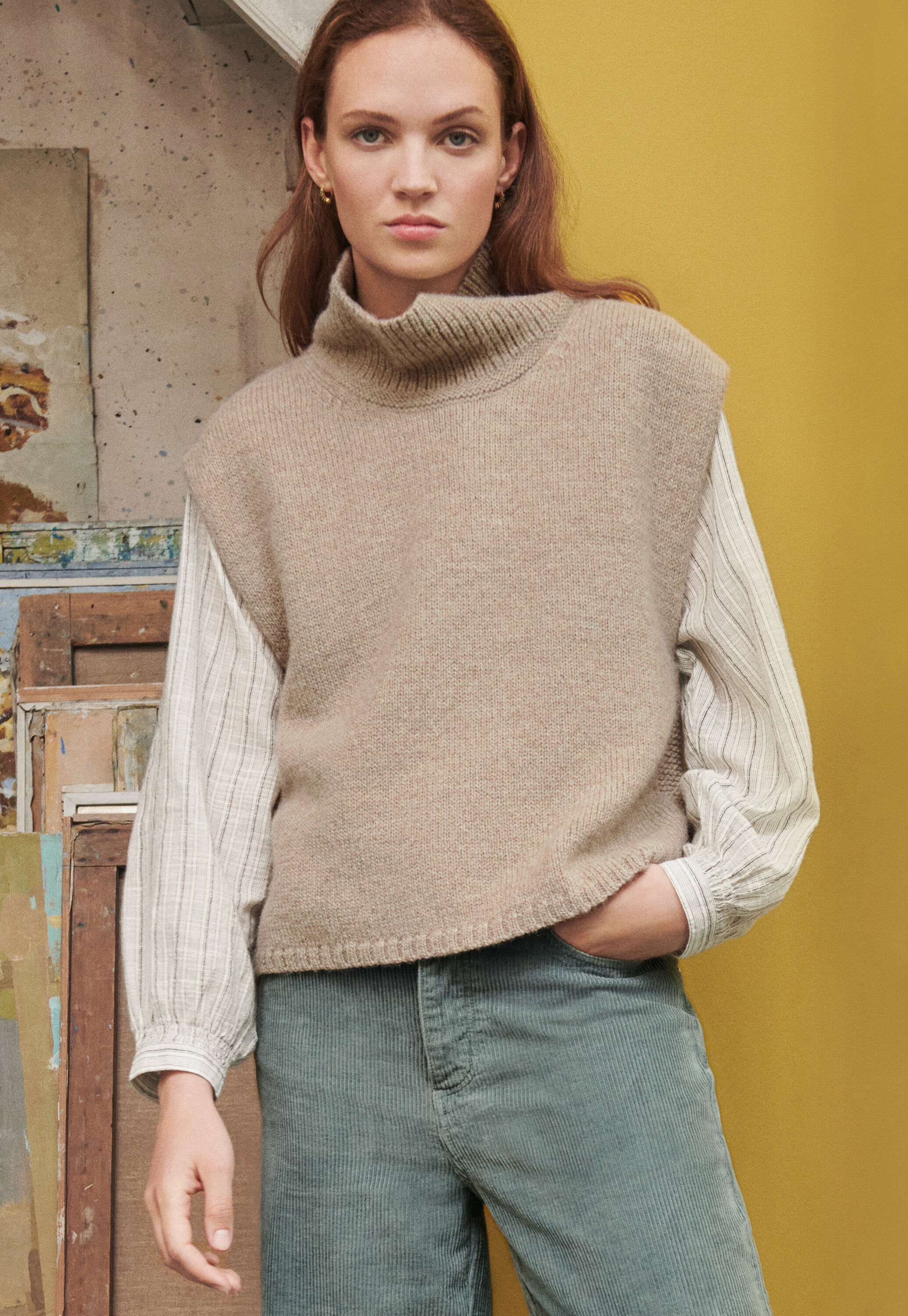 Sleeveless sweater