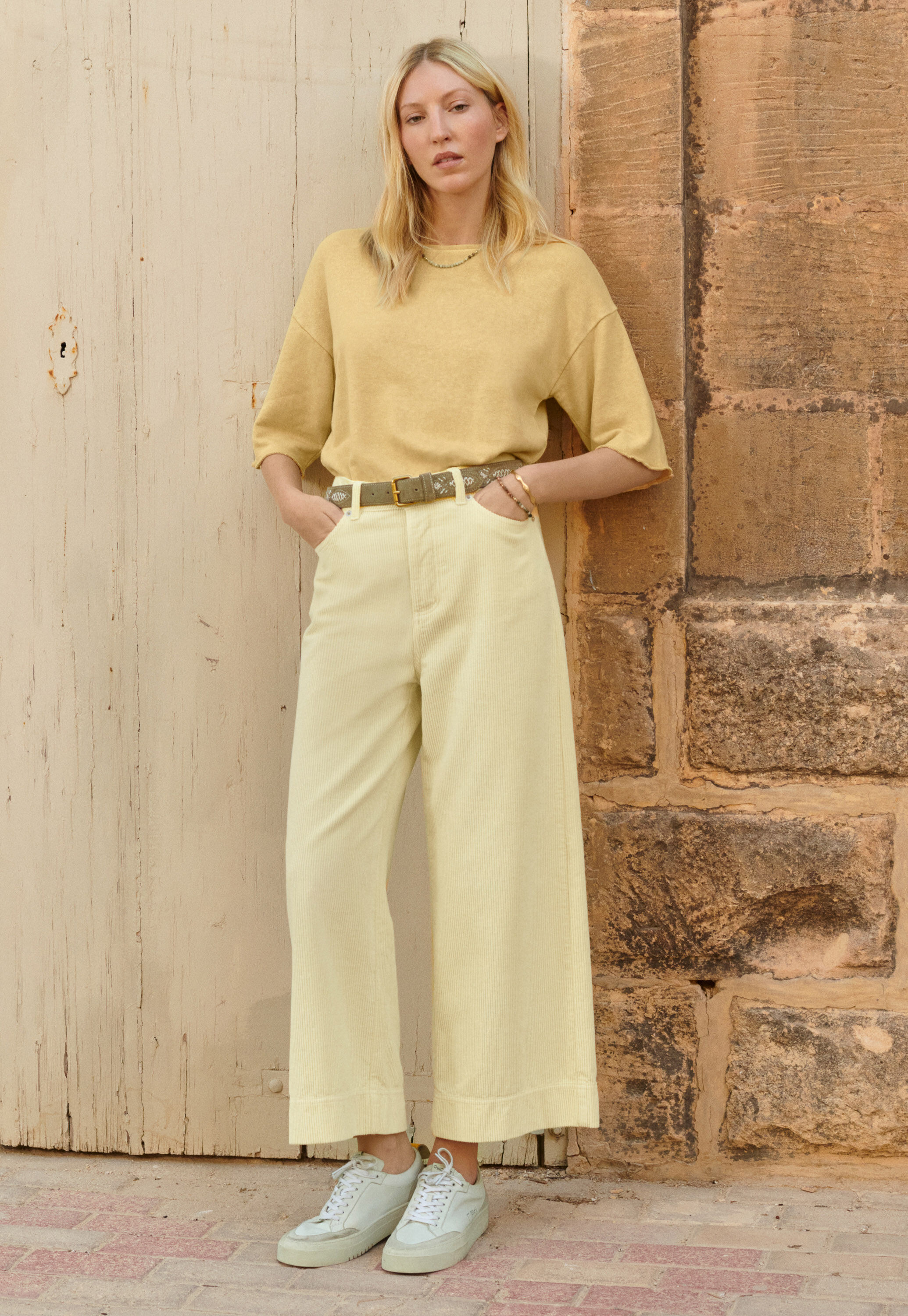Suede belt