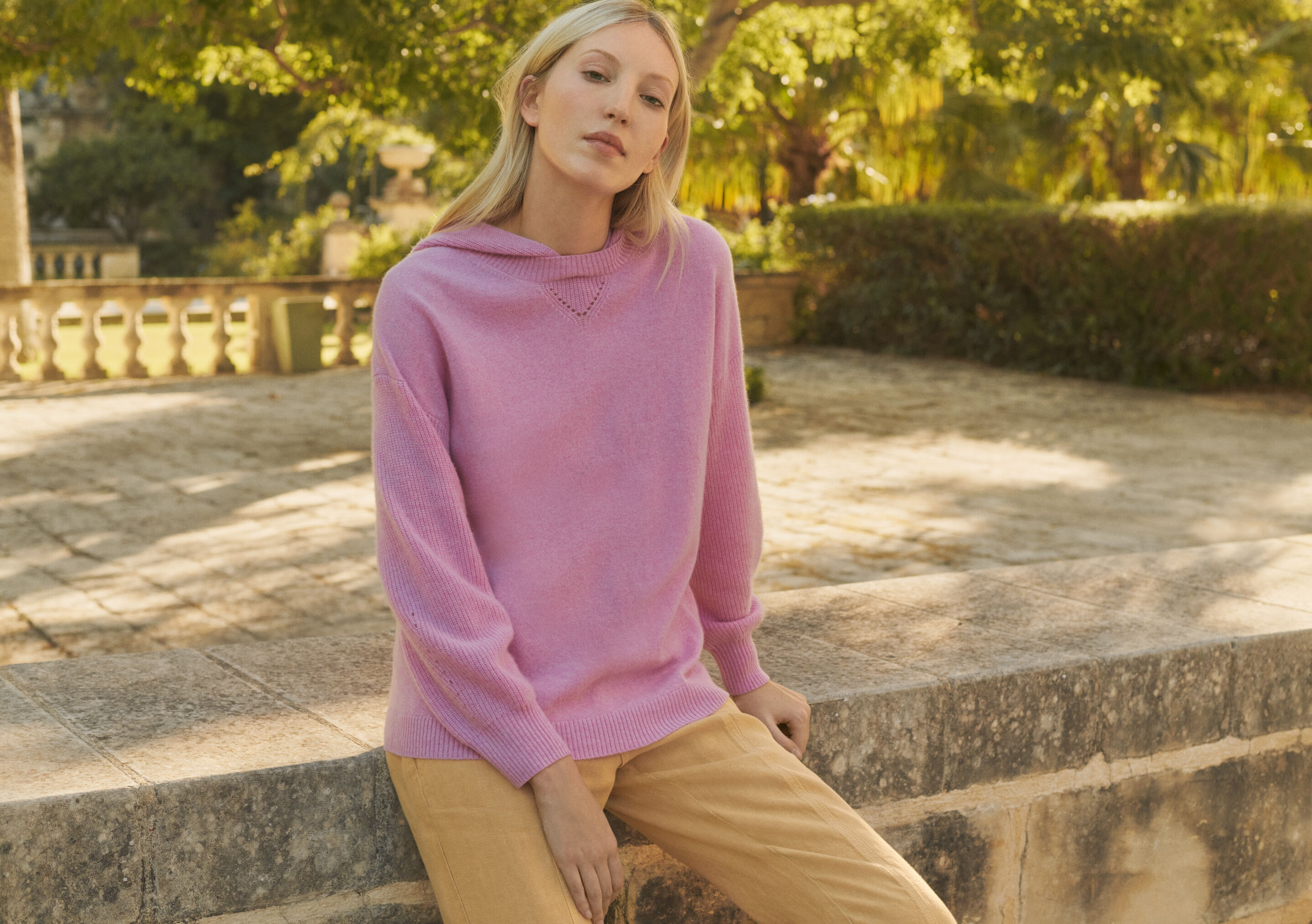 Rib-sleeve hoodie