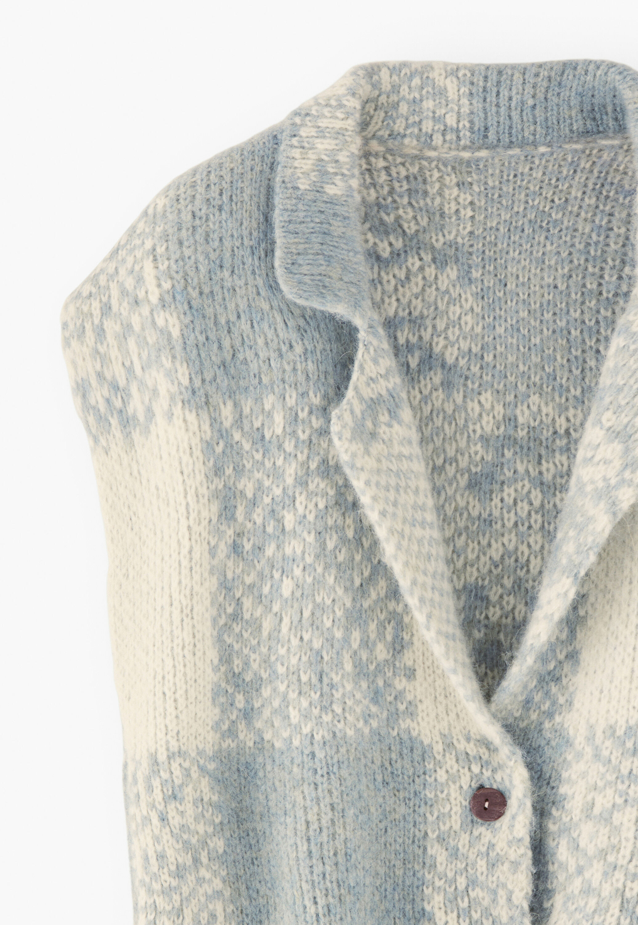 Sleeveless checked jacket