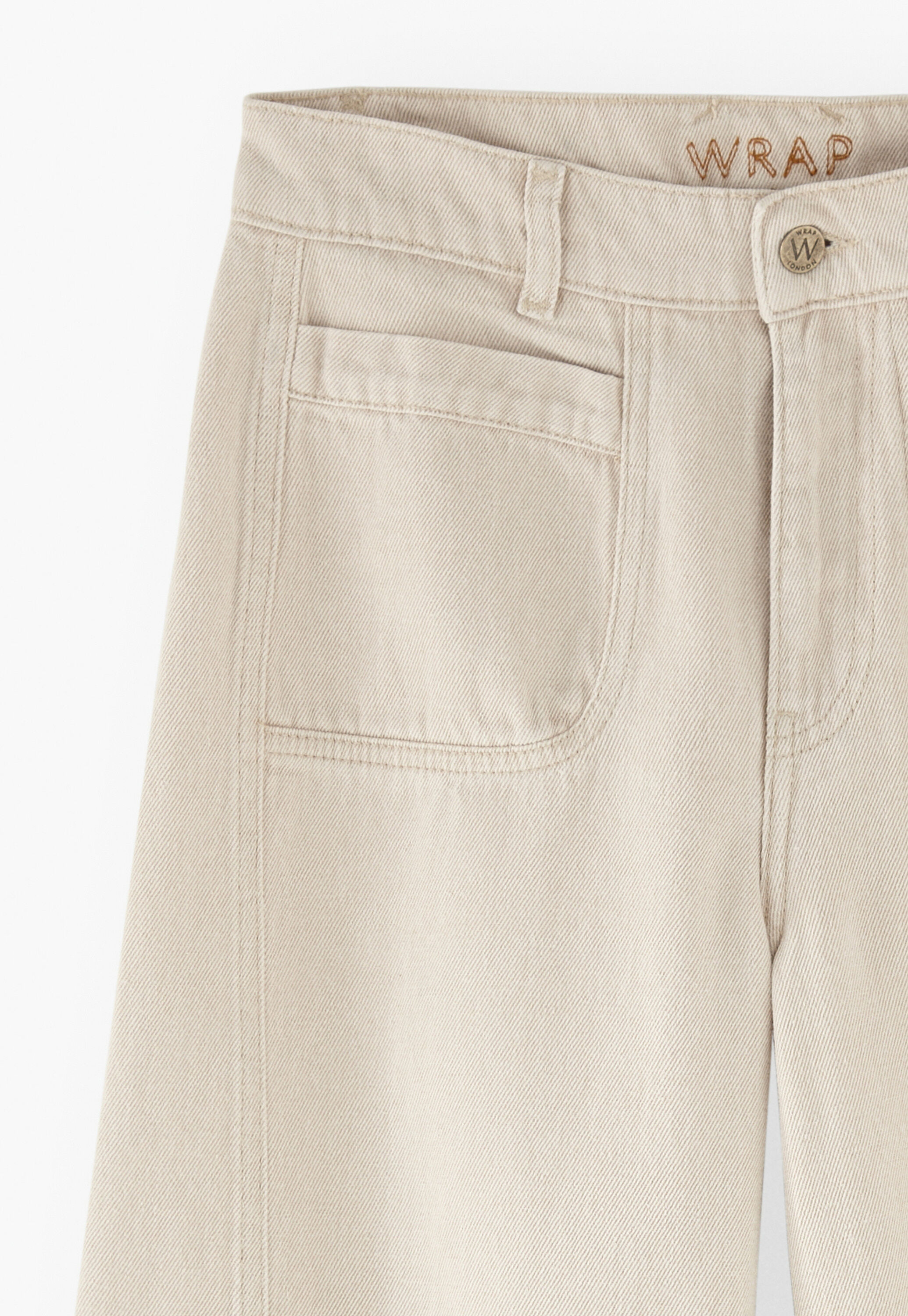 Cropped coloured jeans