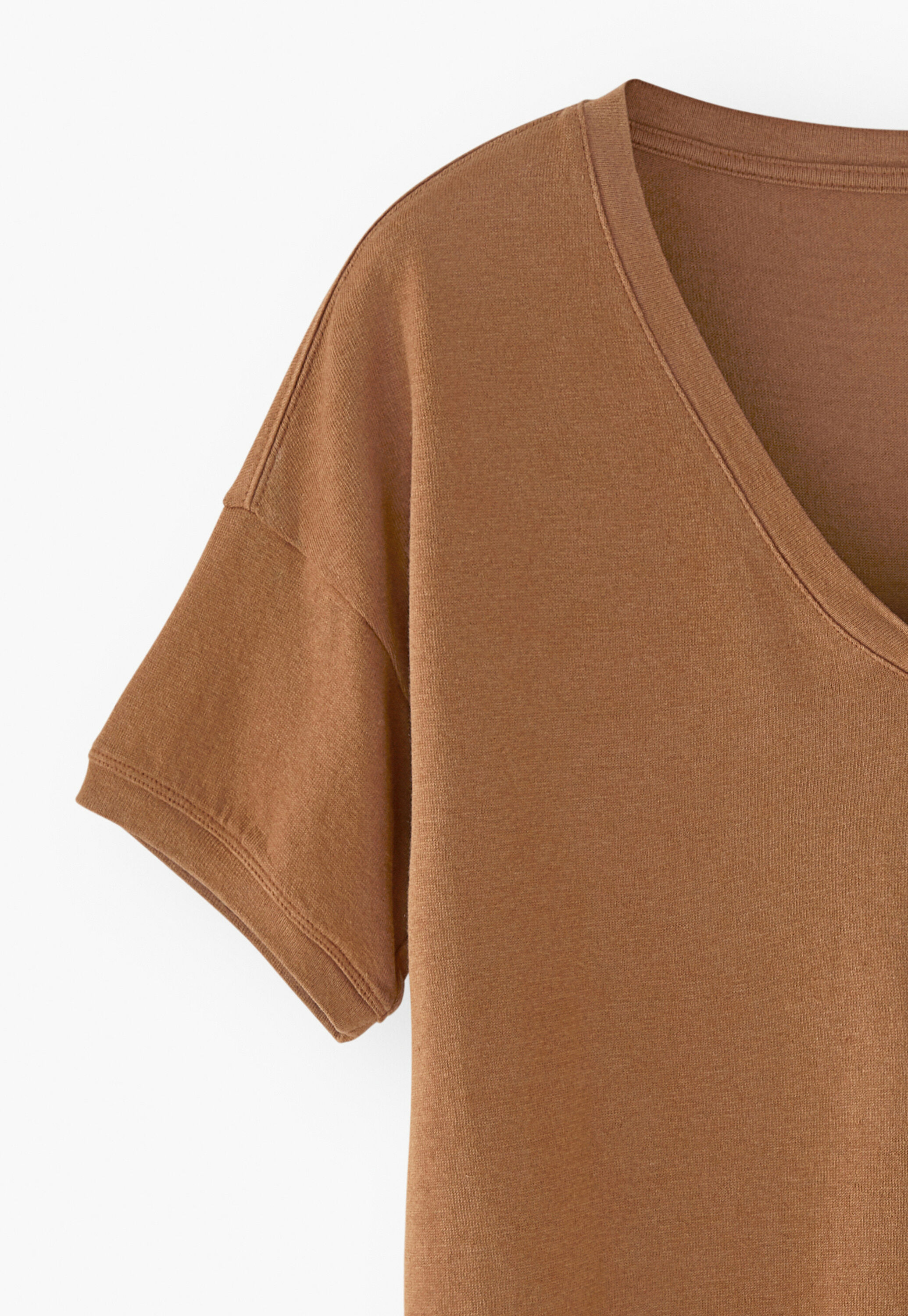 V-neck T-shirt
