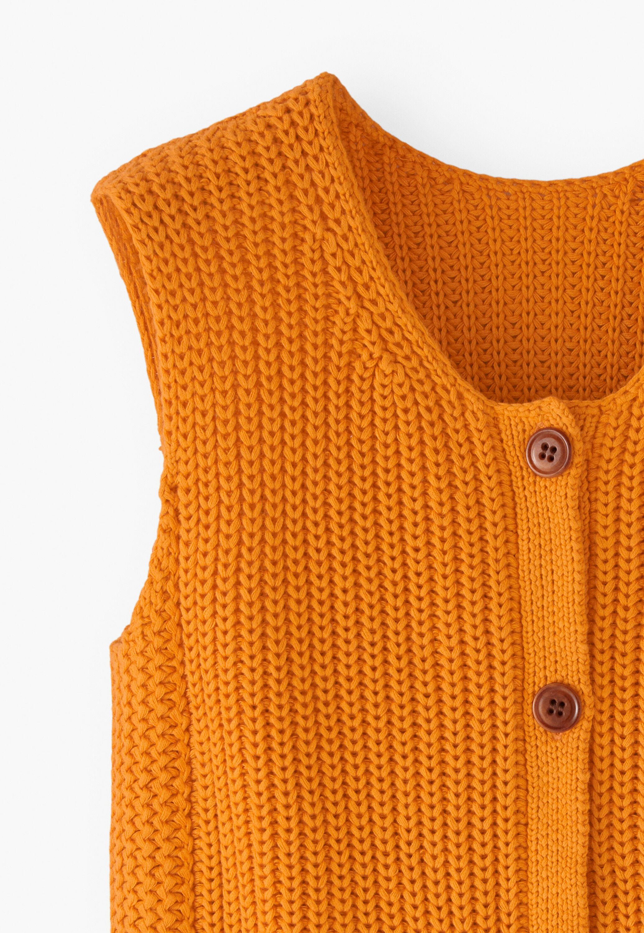 Sleeveless cardigan
