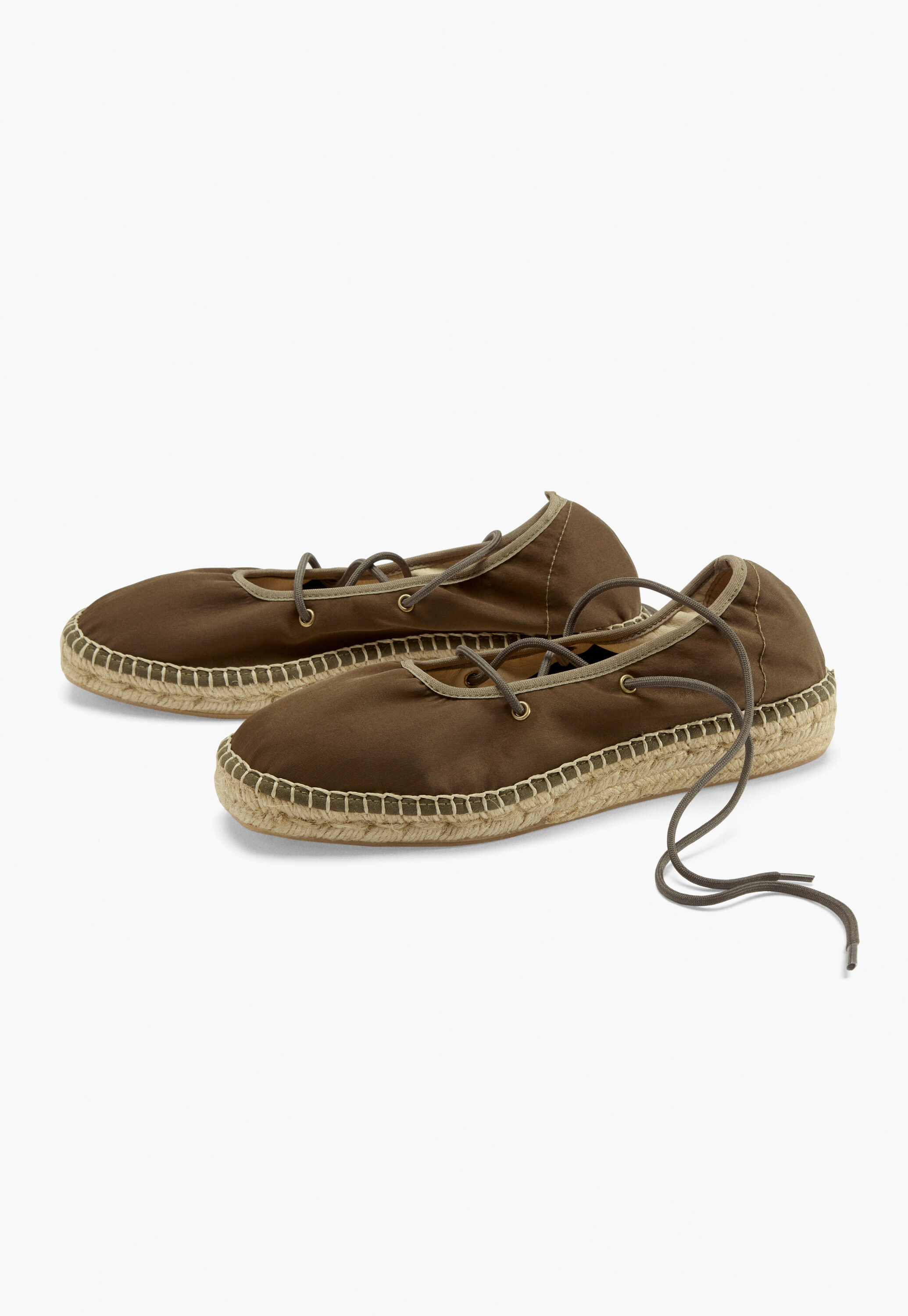 Tie-front espadrilles