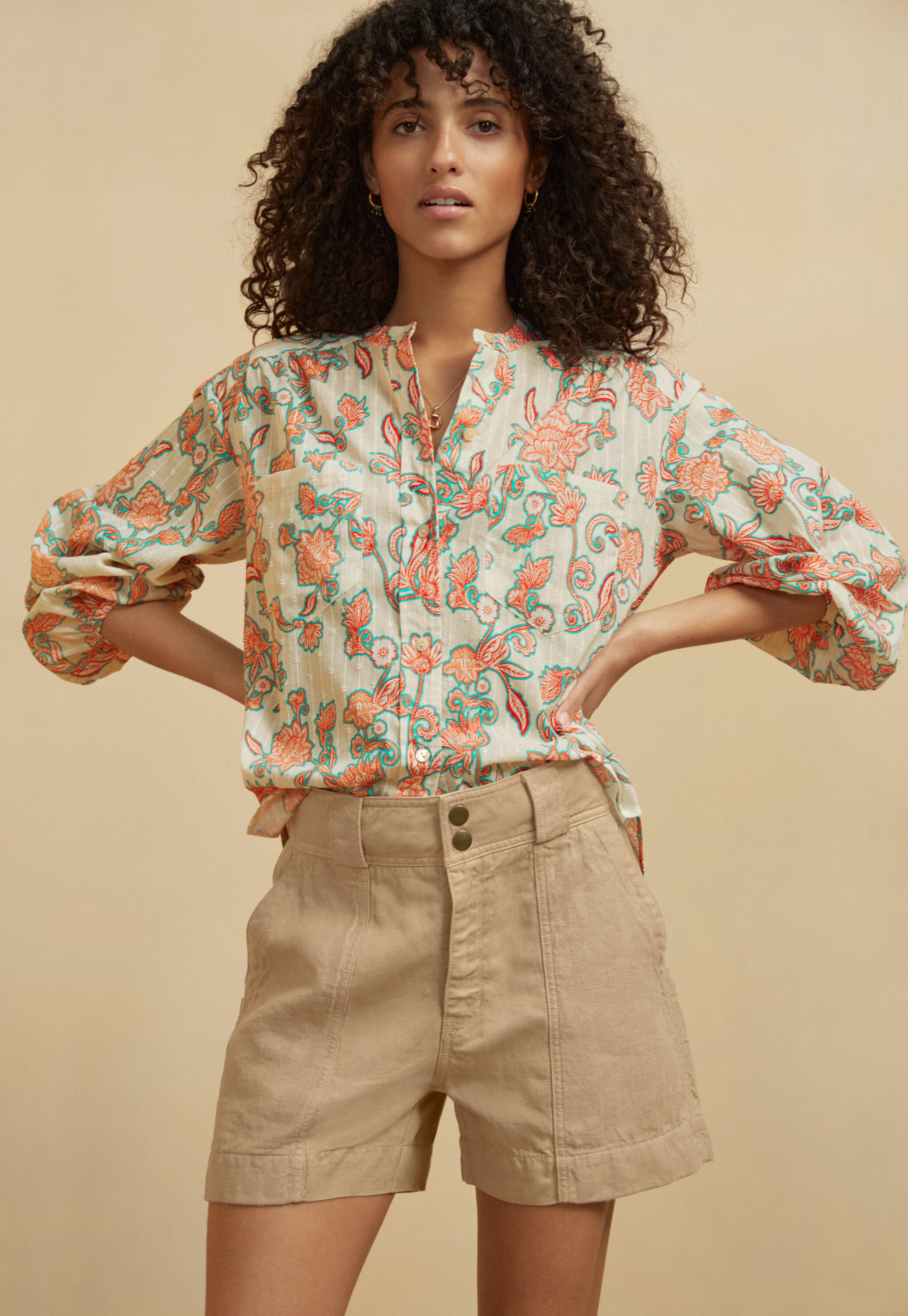 Collarless printed blouse