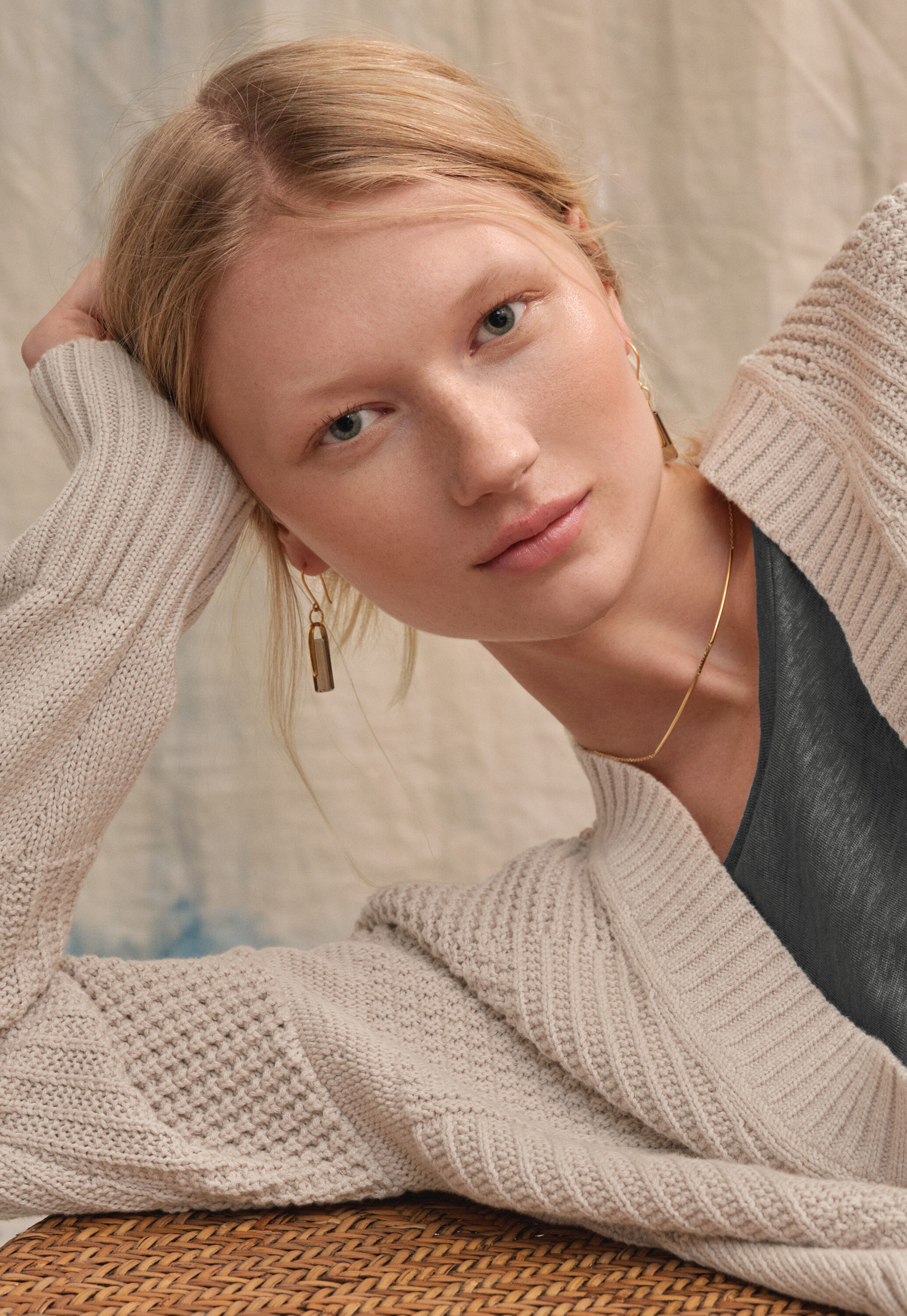 Glass-drop earrings