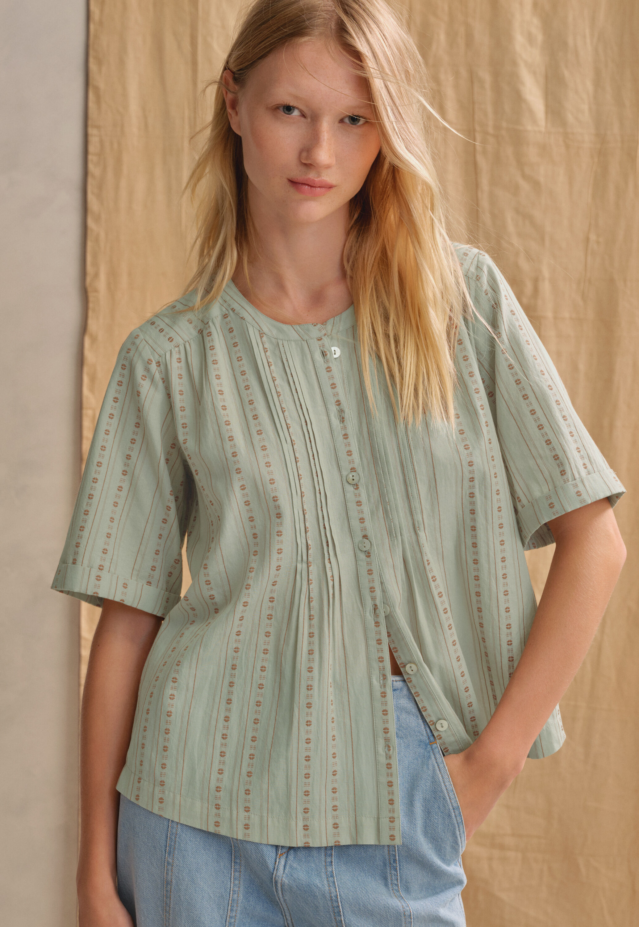Jacquard blouse