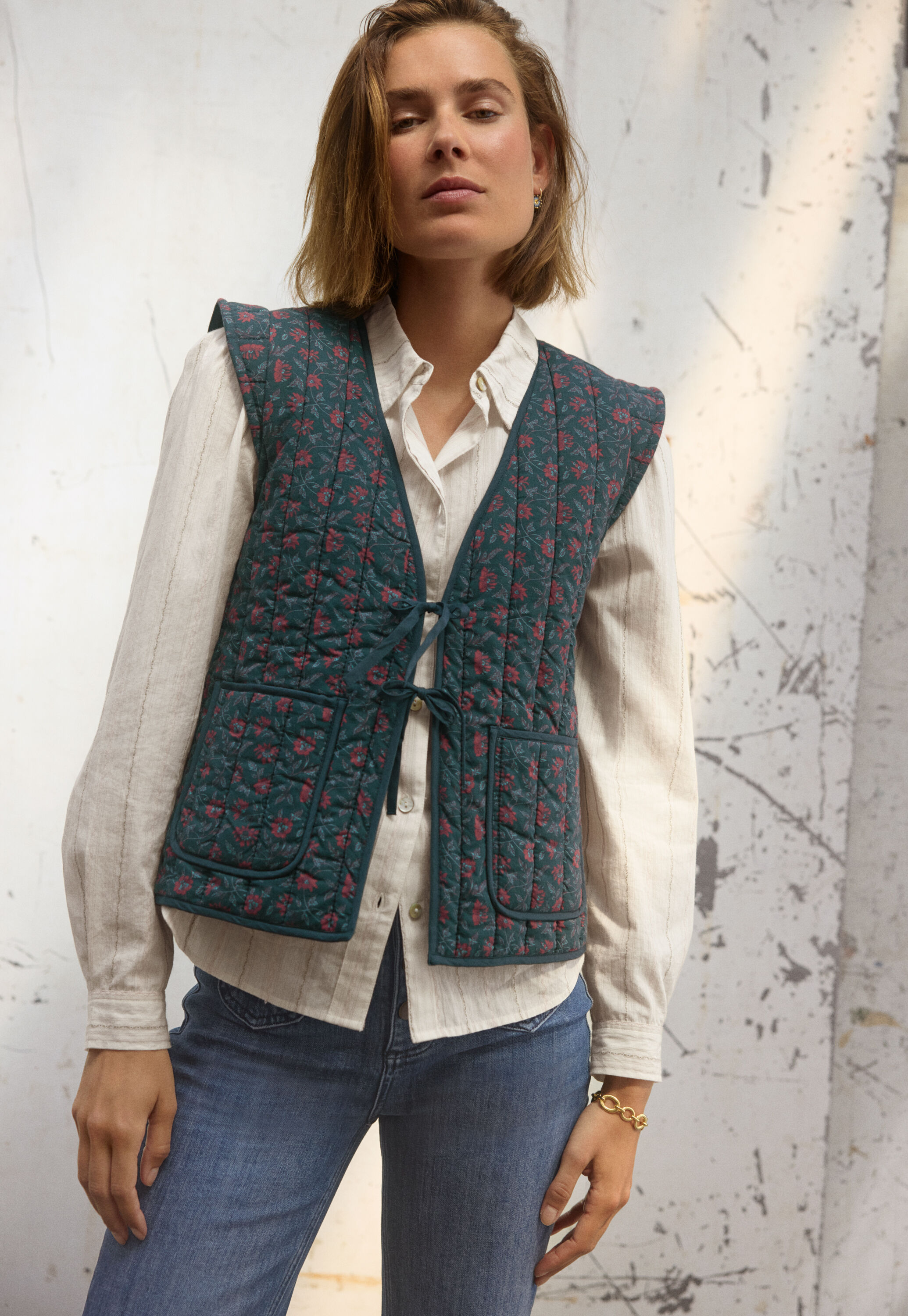 Quilted printed gilet, Raspberry petrol, large