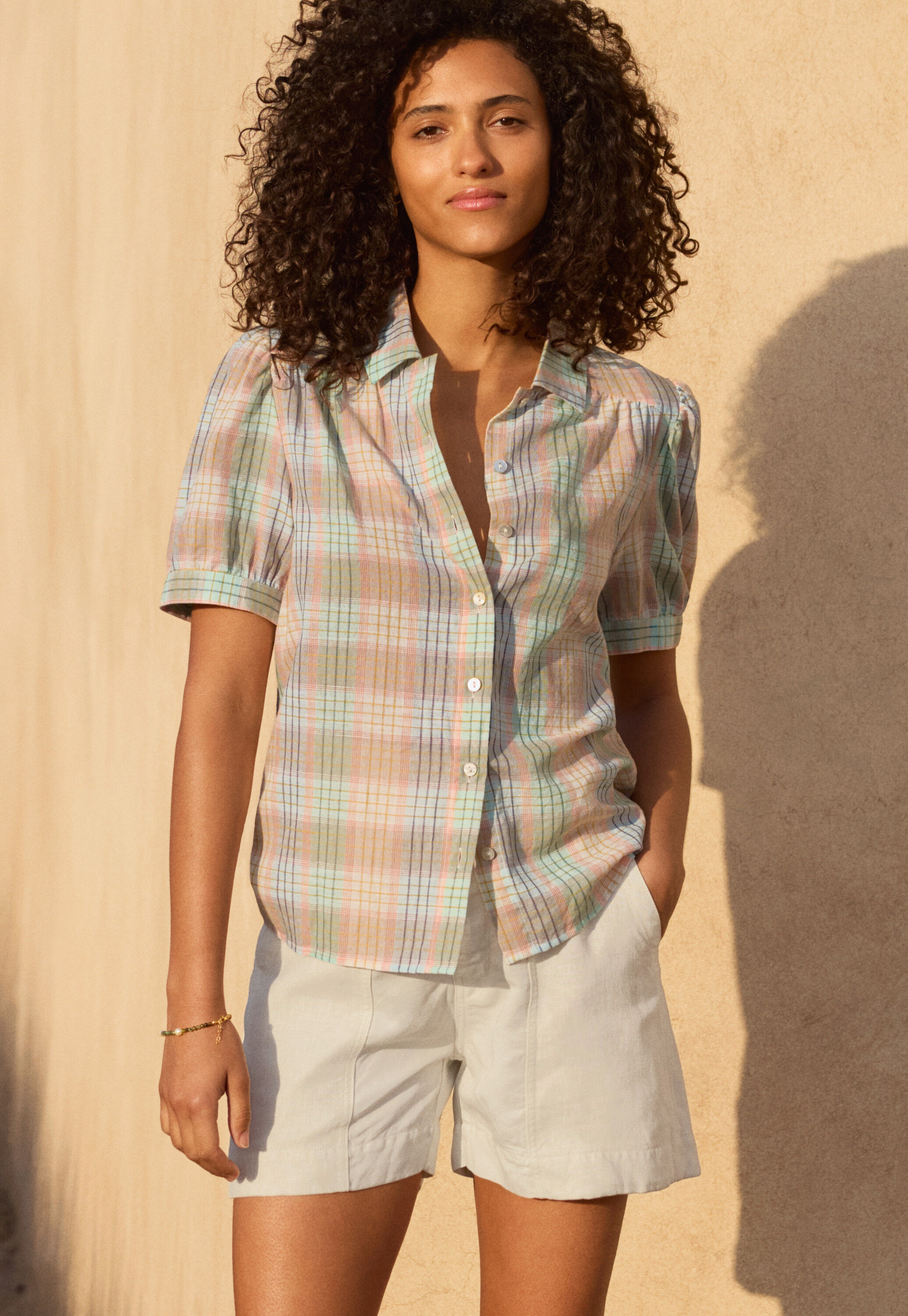 Short-sleeve checked shirt