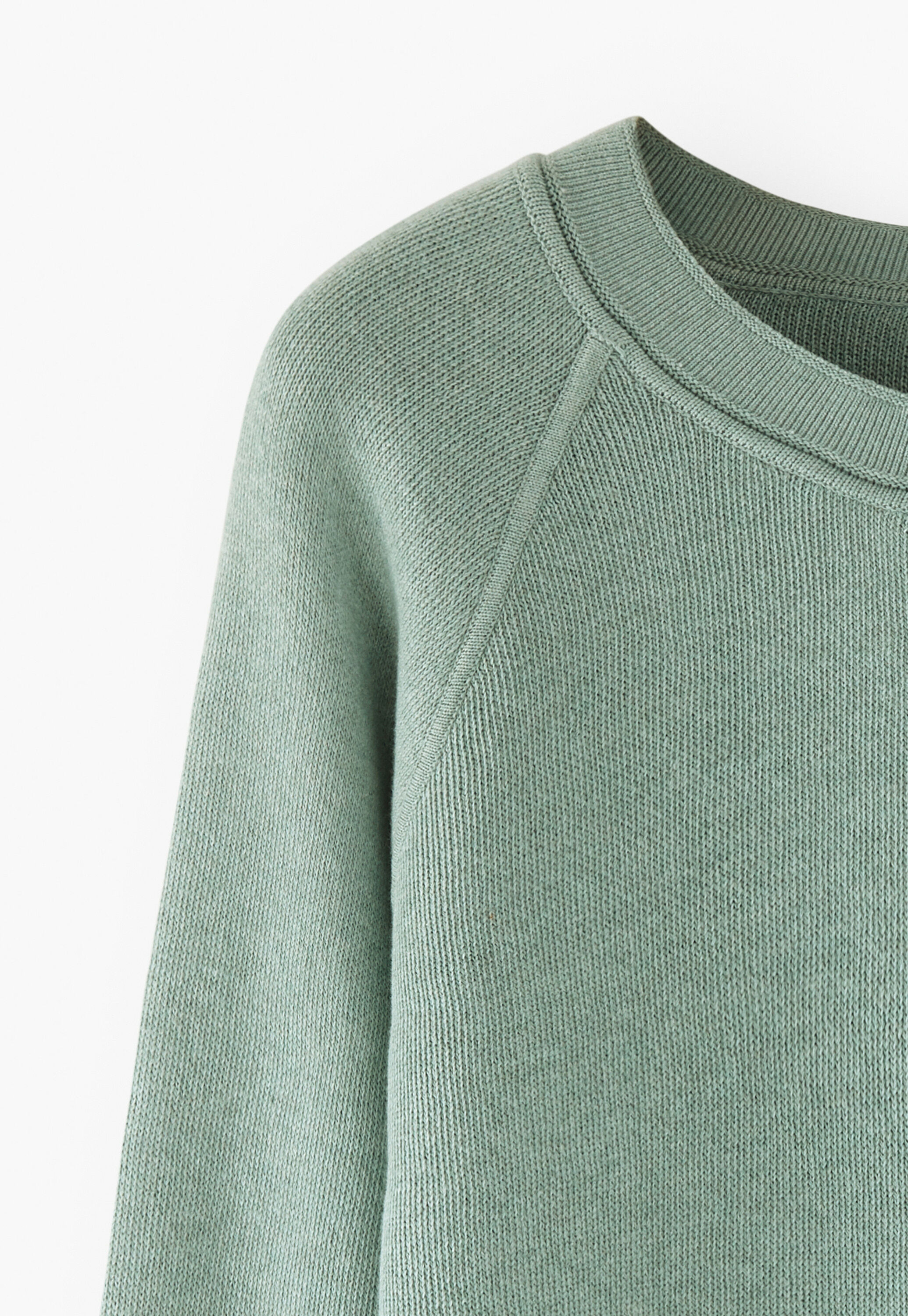 Raglan sweater