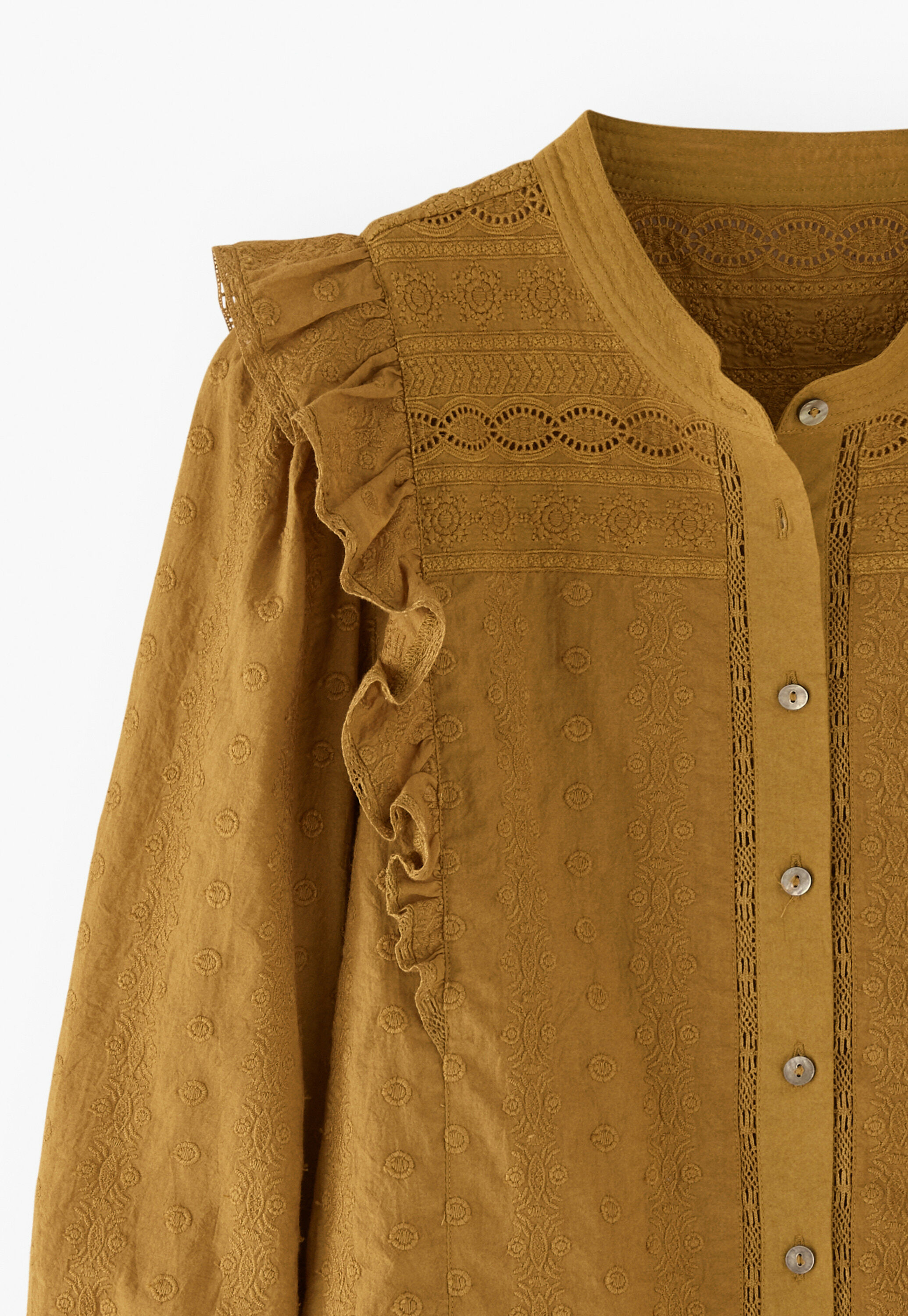 Broderie blouse