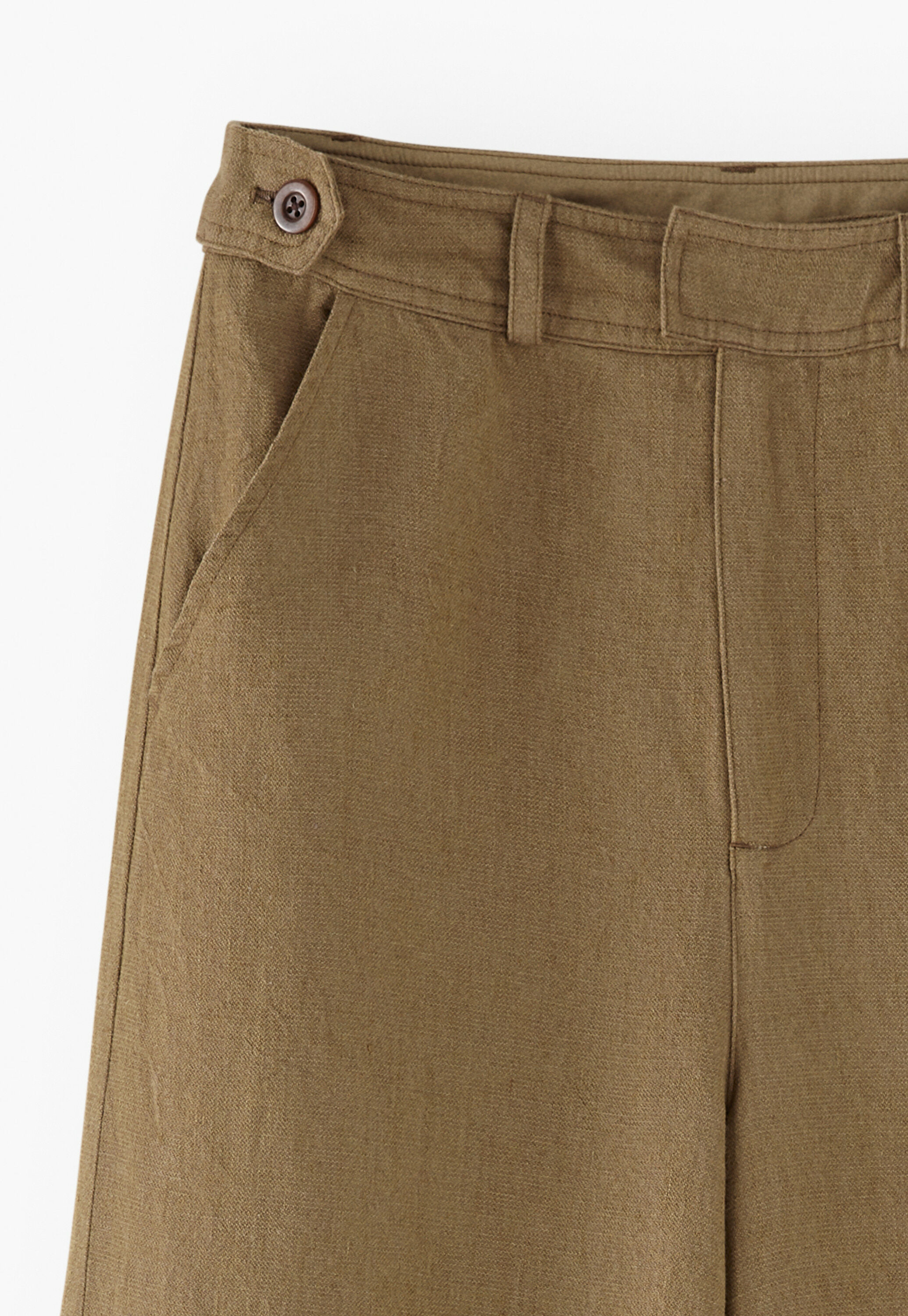 Wide-leg trouser