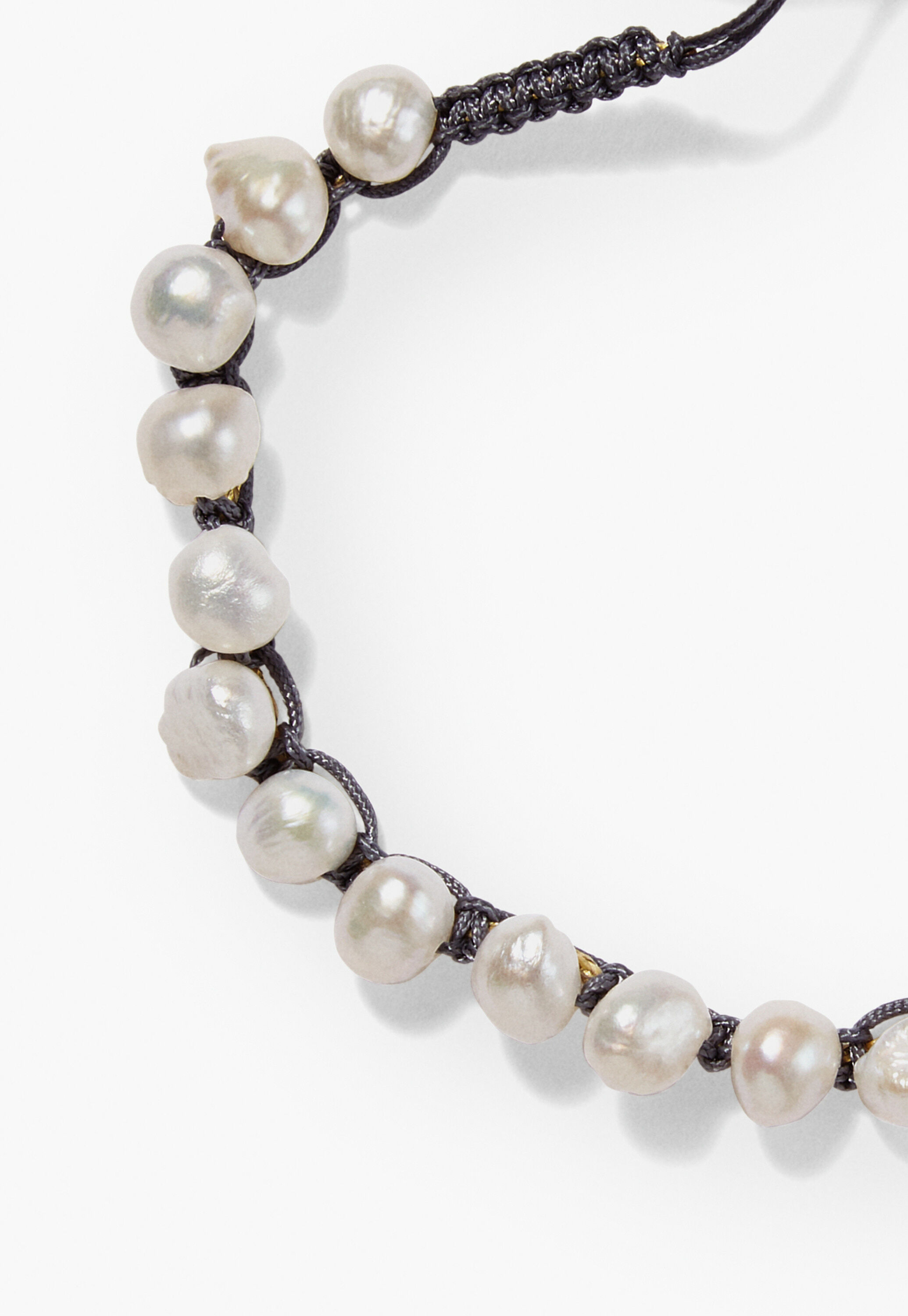 Pearl bracelet