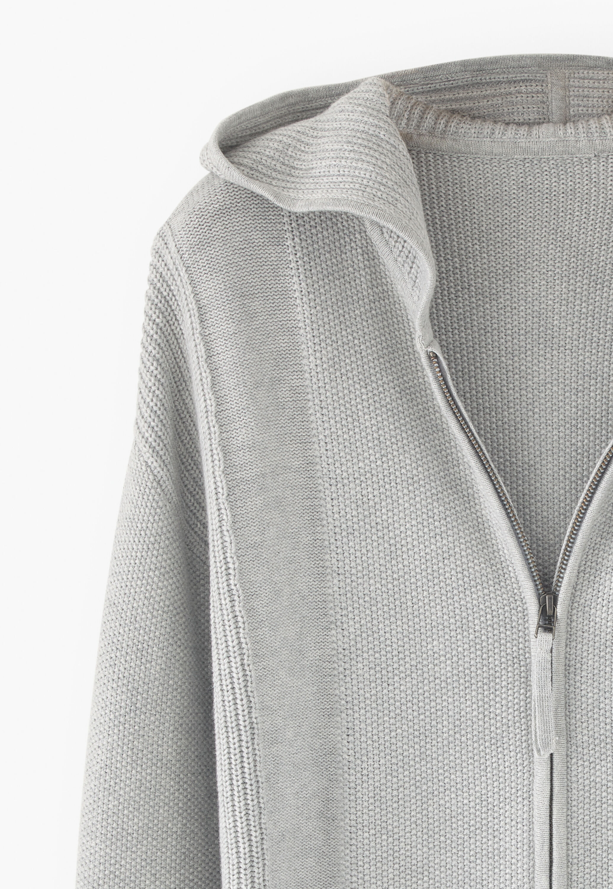 Knitted hoodie