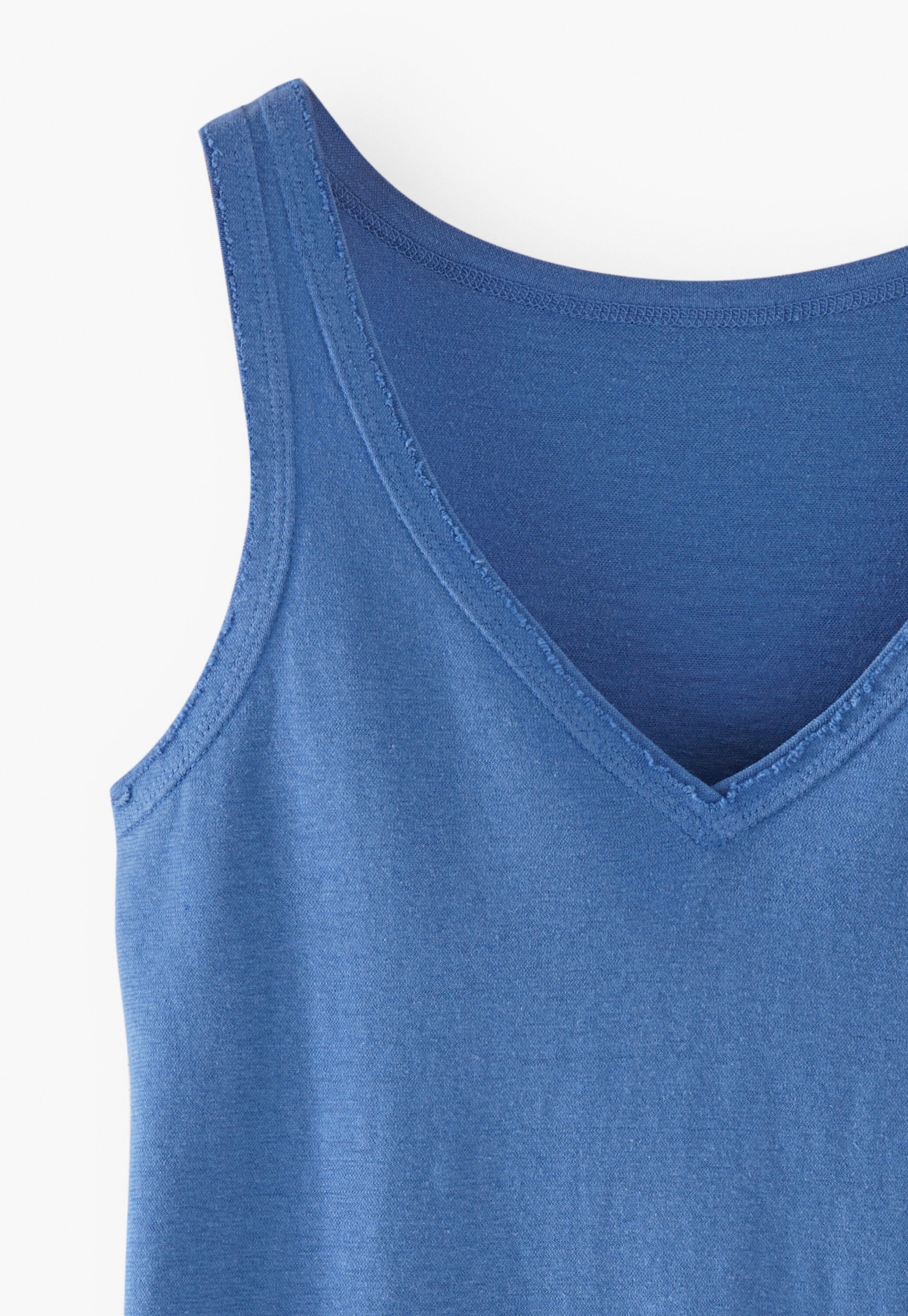 V-neck jersey vest