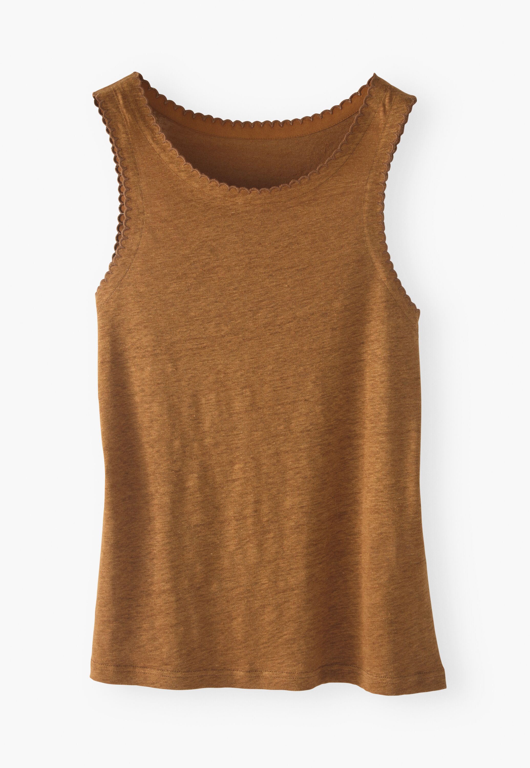 Scallop-edge vest
