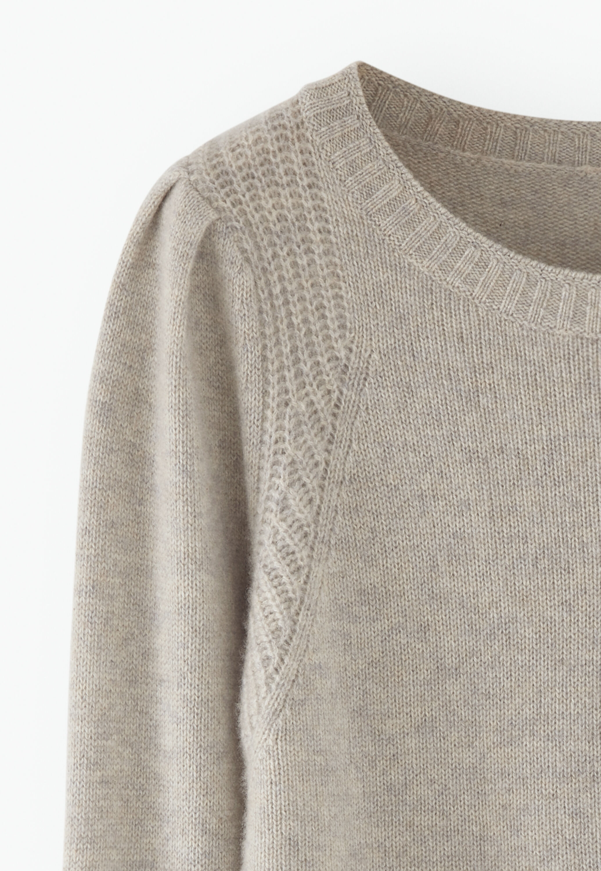 Puff-sleeve sweater