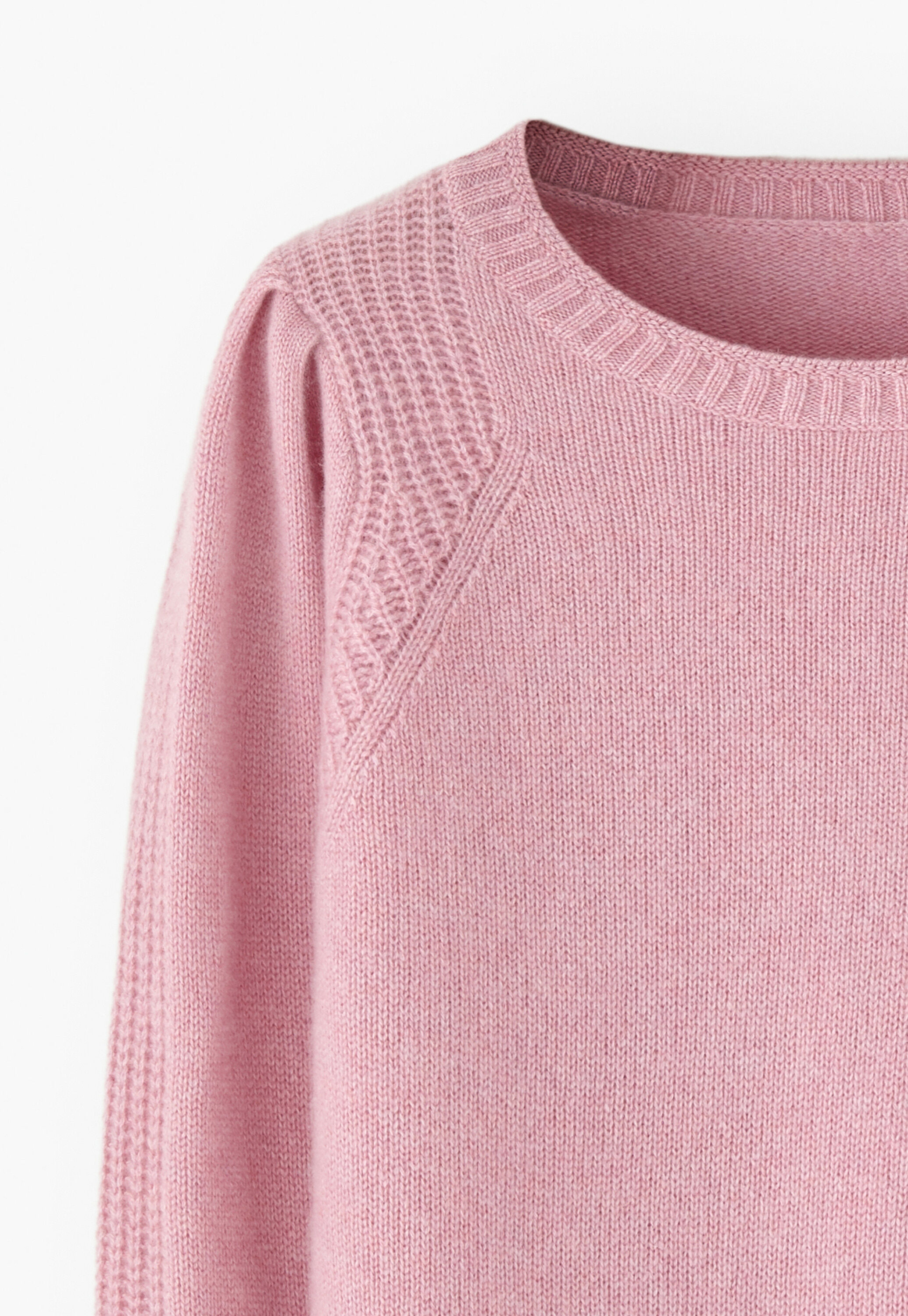 Puff-sleeve sweater