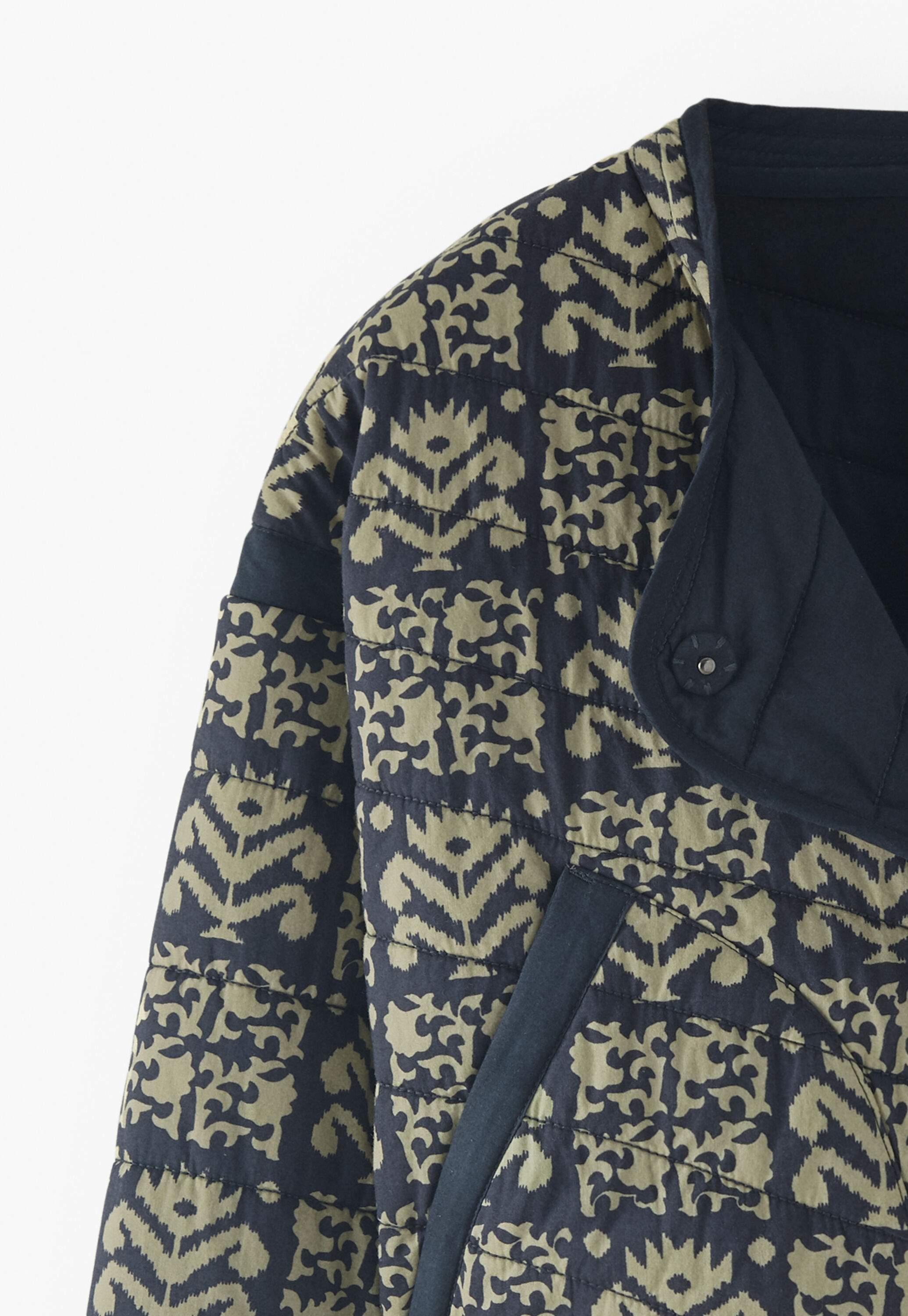 Quilted printed jacket
