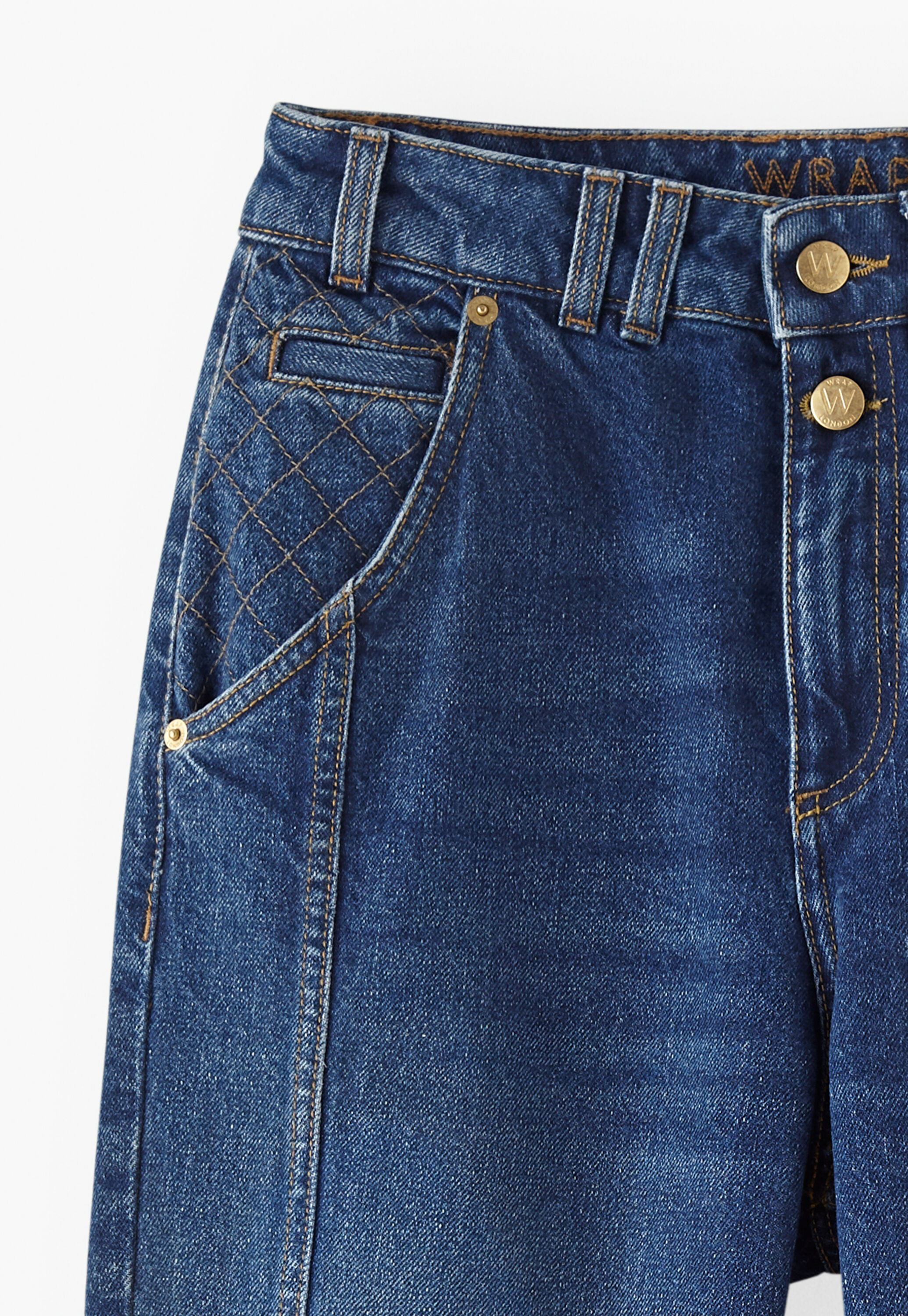 Tapered jeans