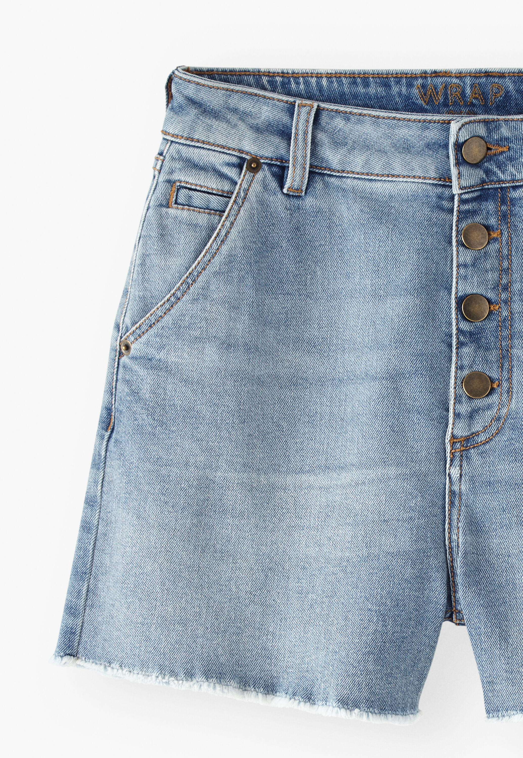 Raw-hem denim shorts