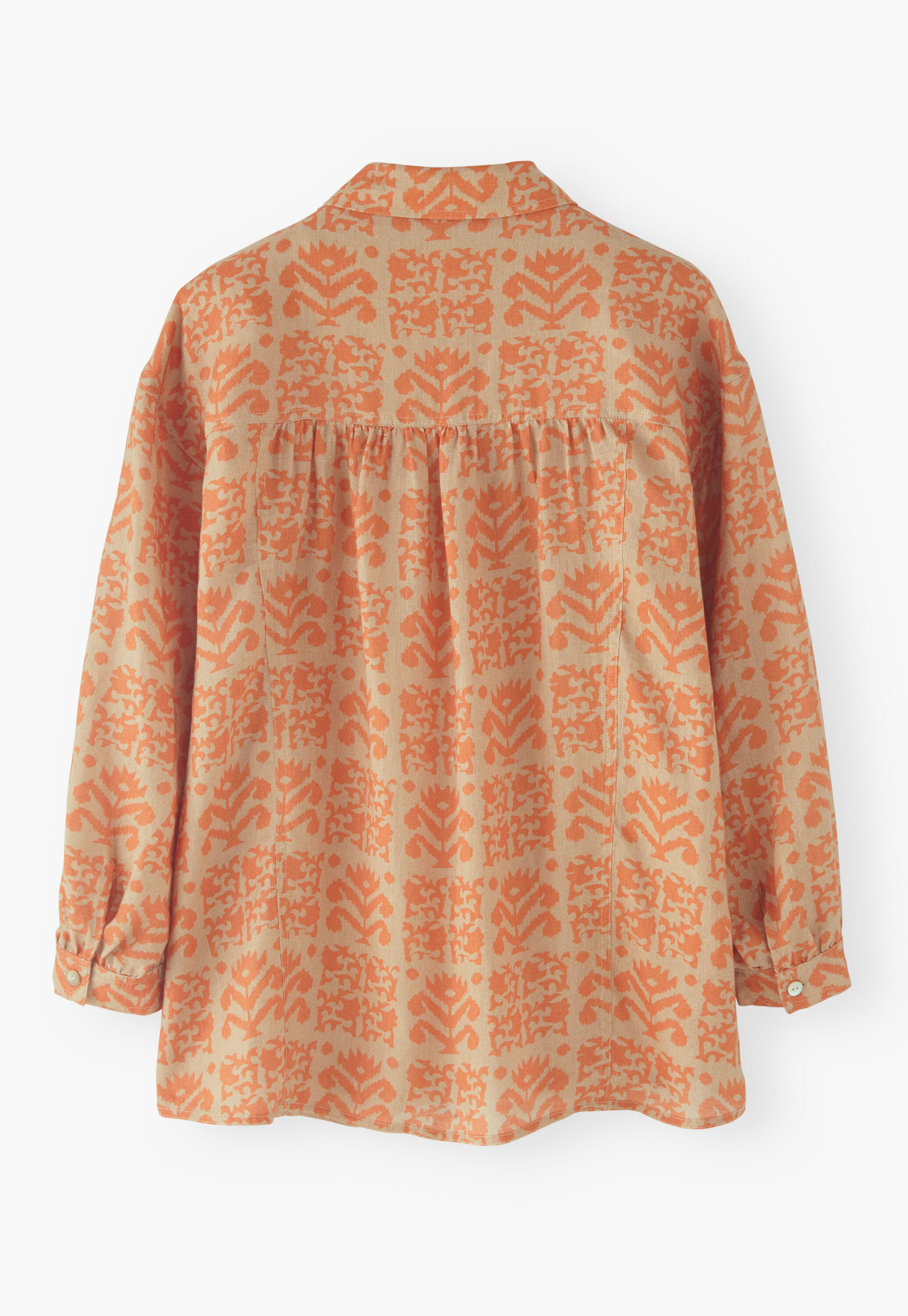 Oversized printed shirt