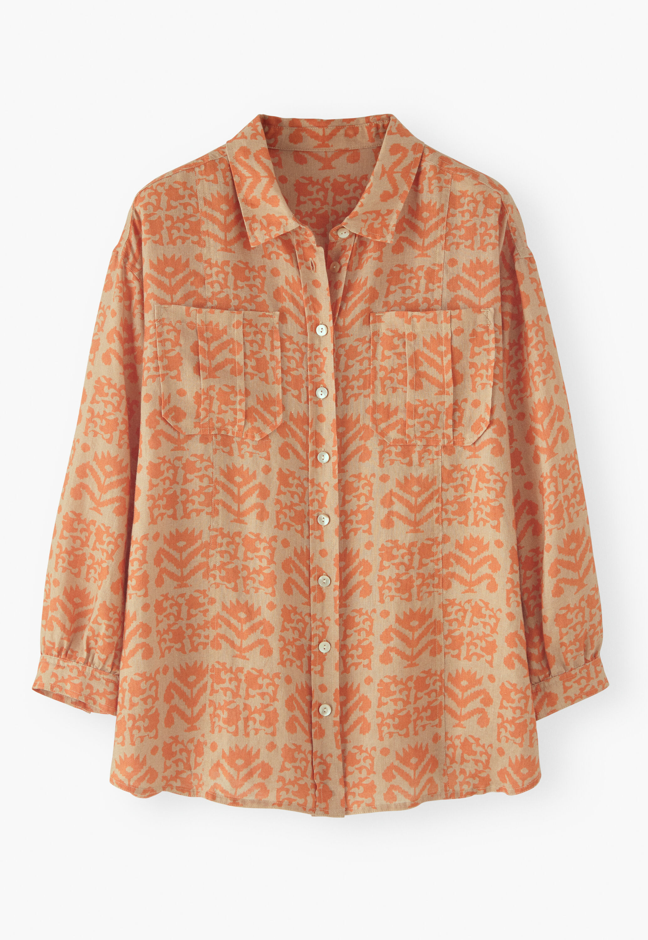 Oversized printed shirt