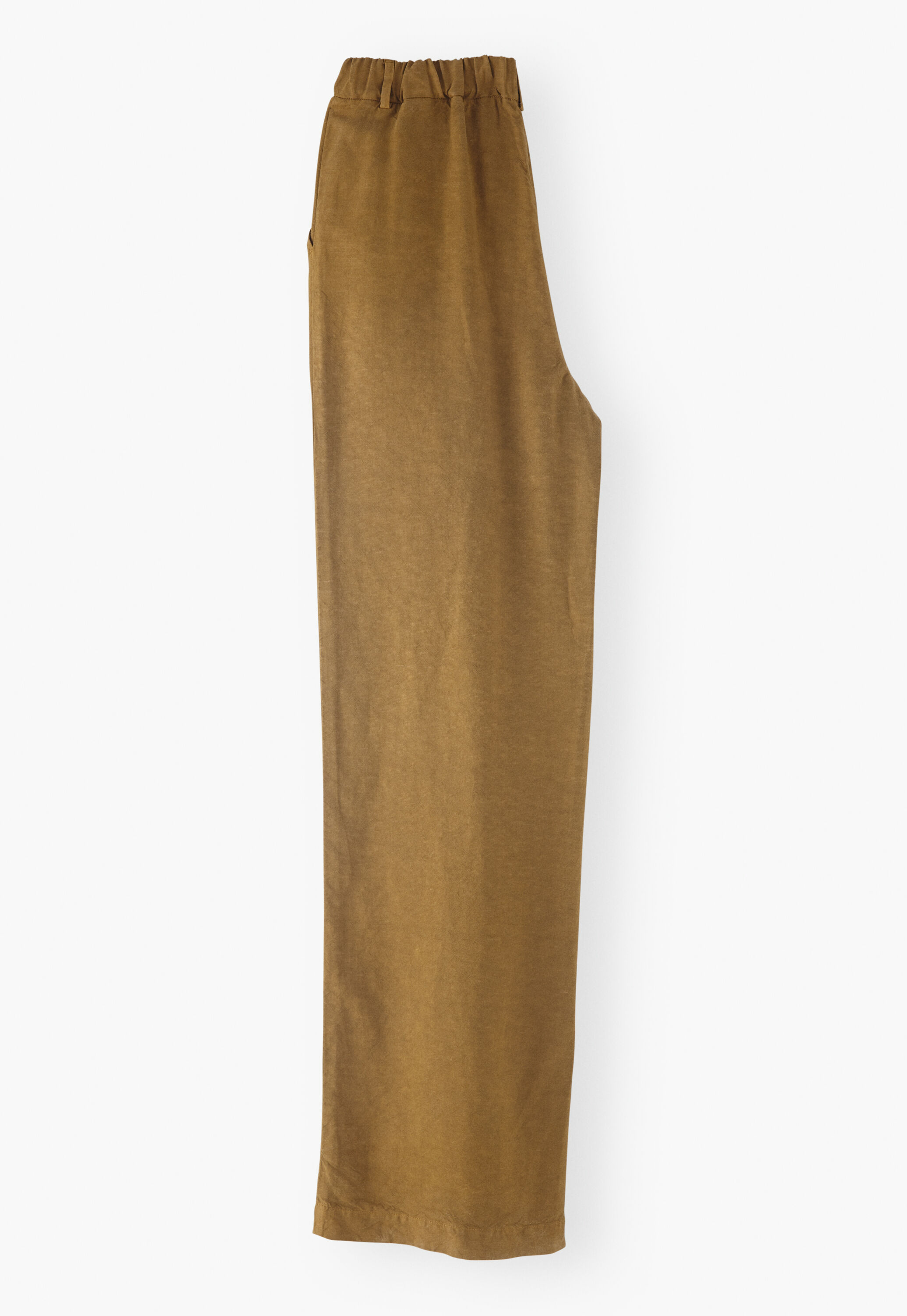 Wide-leg trousers