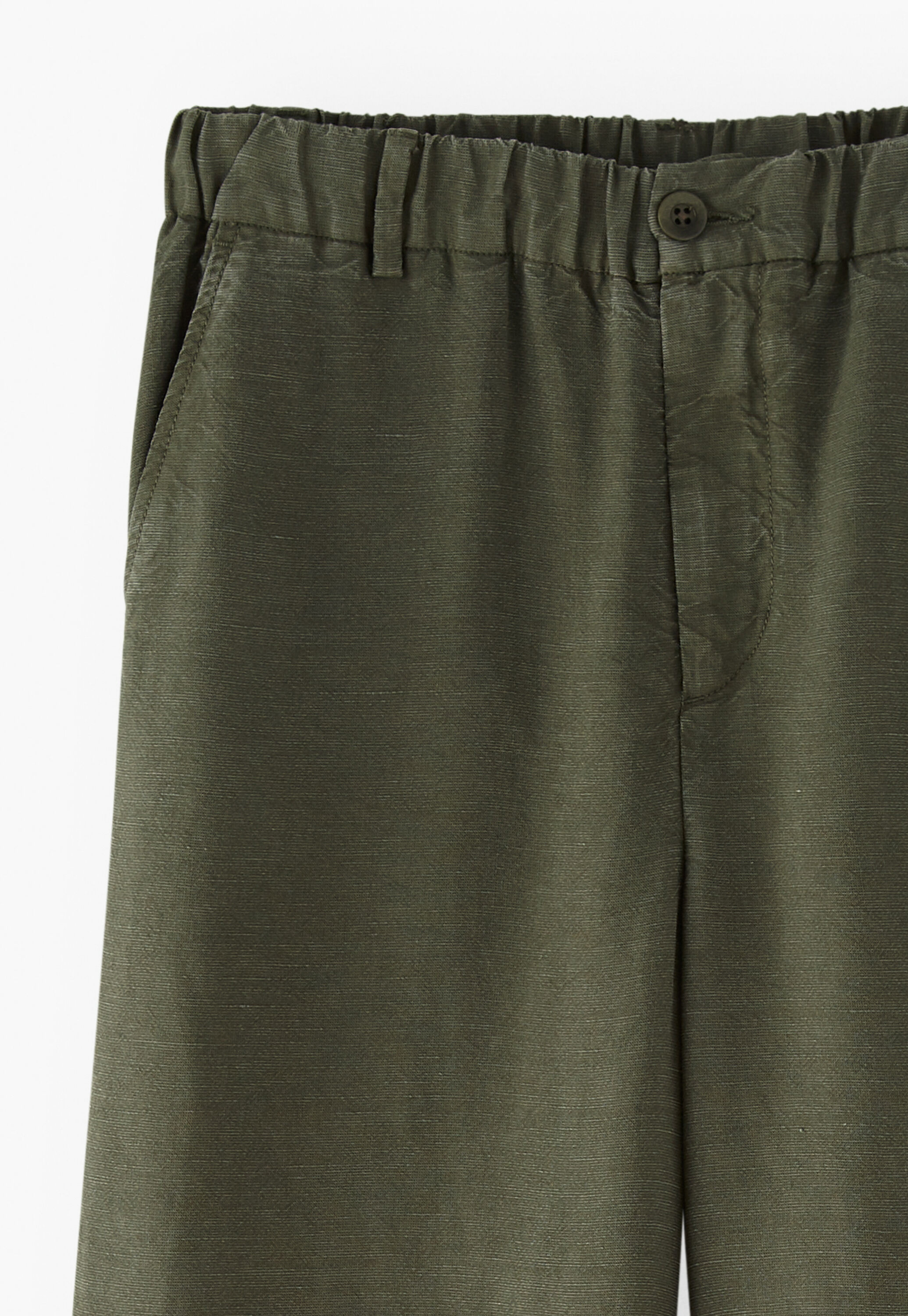 Wide-leg trousers