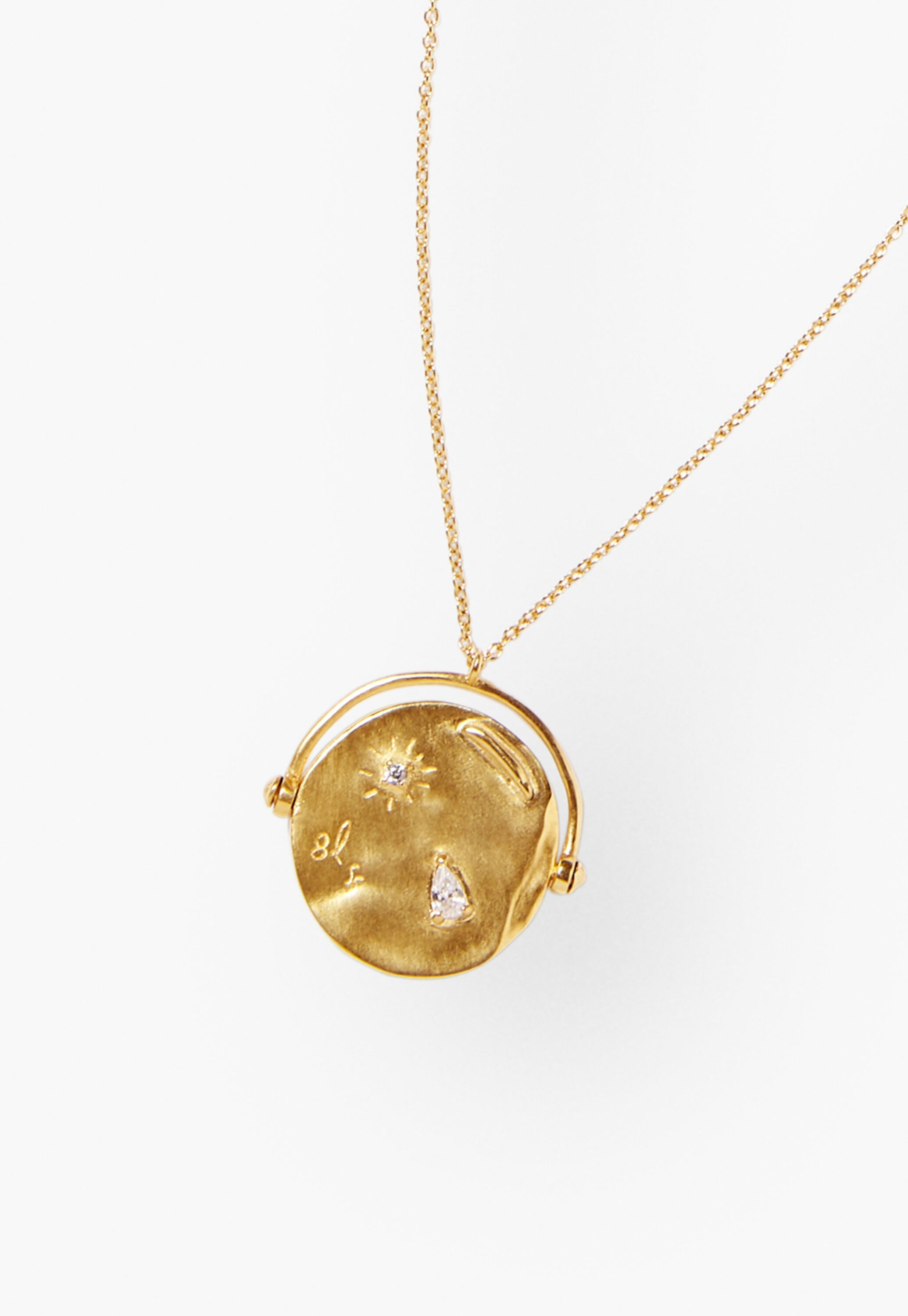 Large pendant necklace, Gold, large