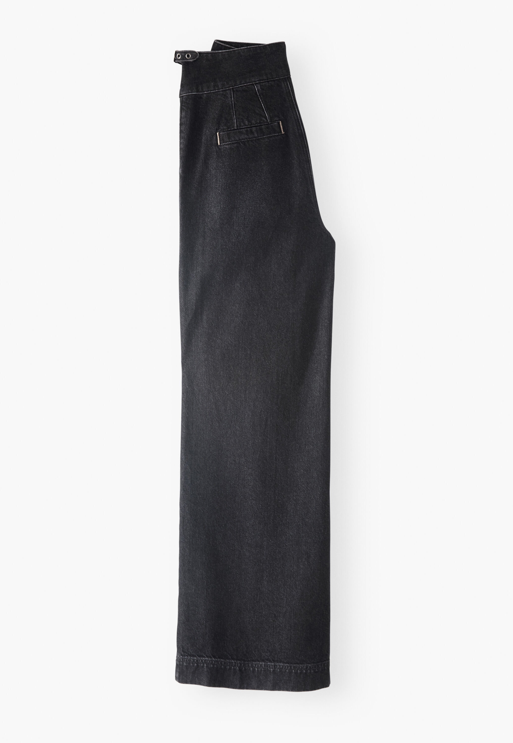 Wide-leg jeans