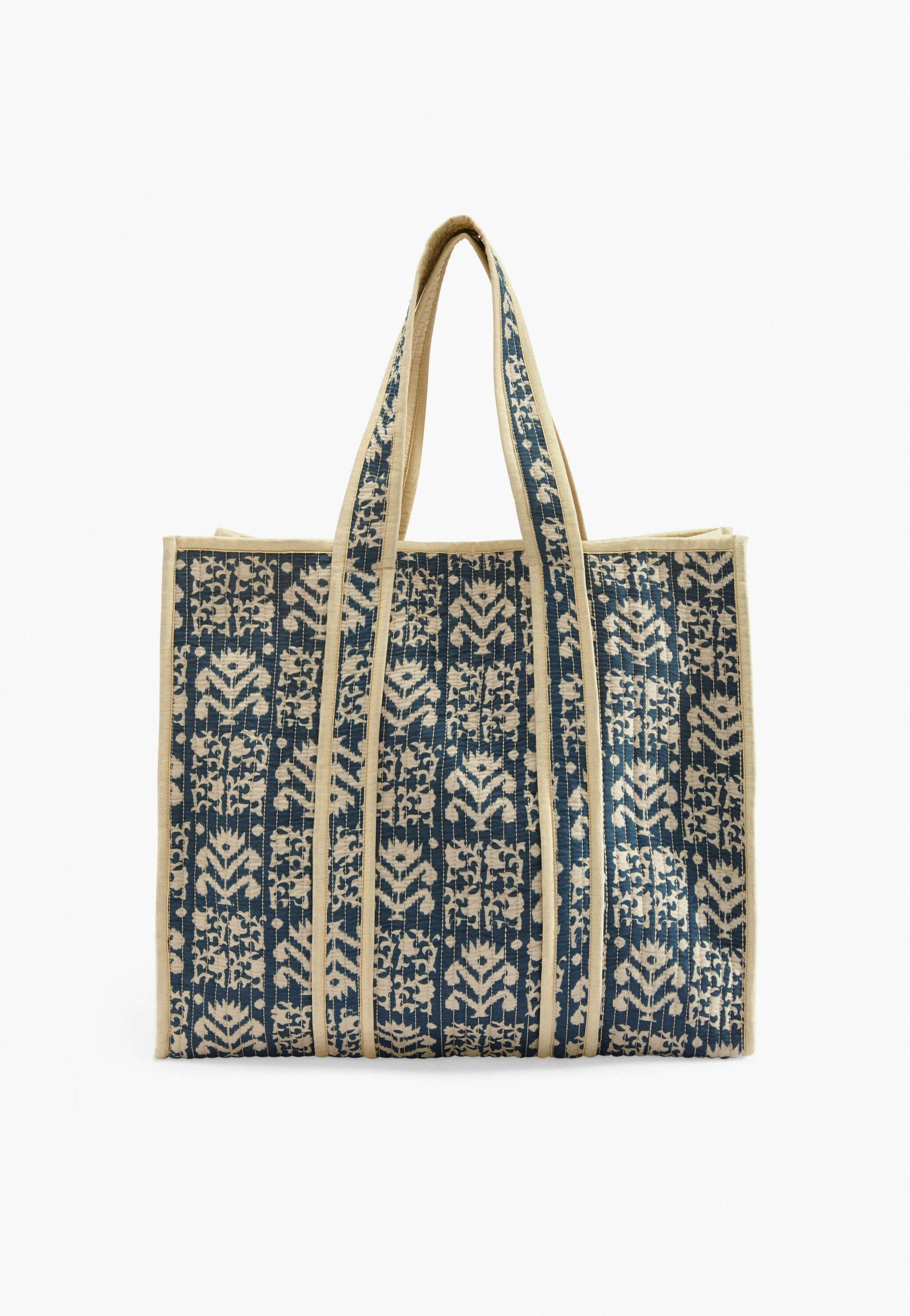 Printed quilted bag