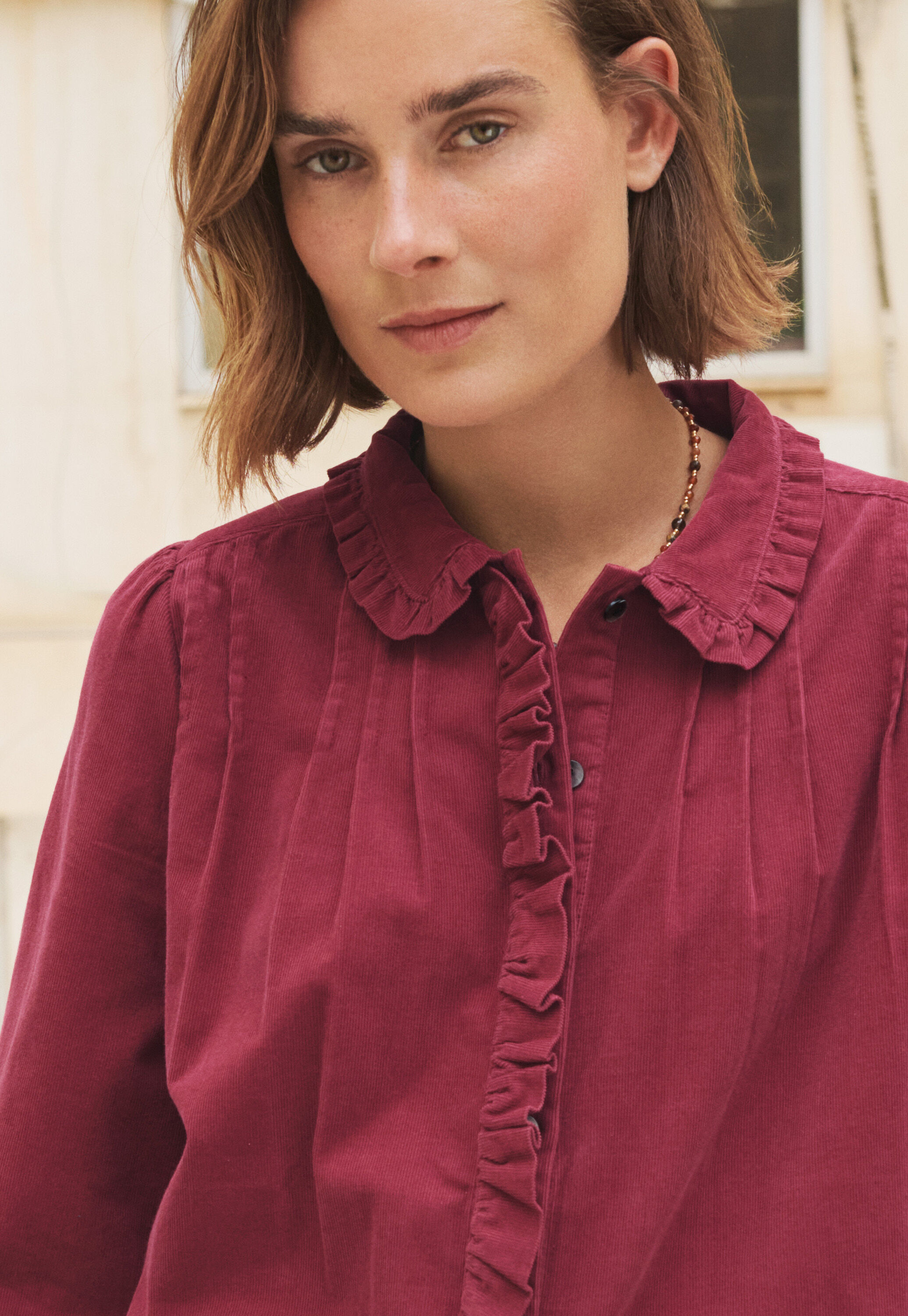 Cord pleated blouse