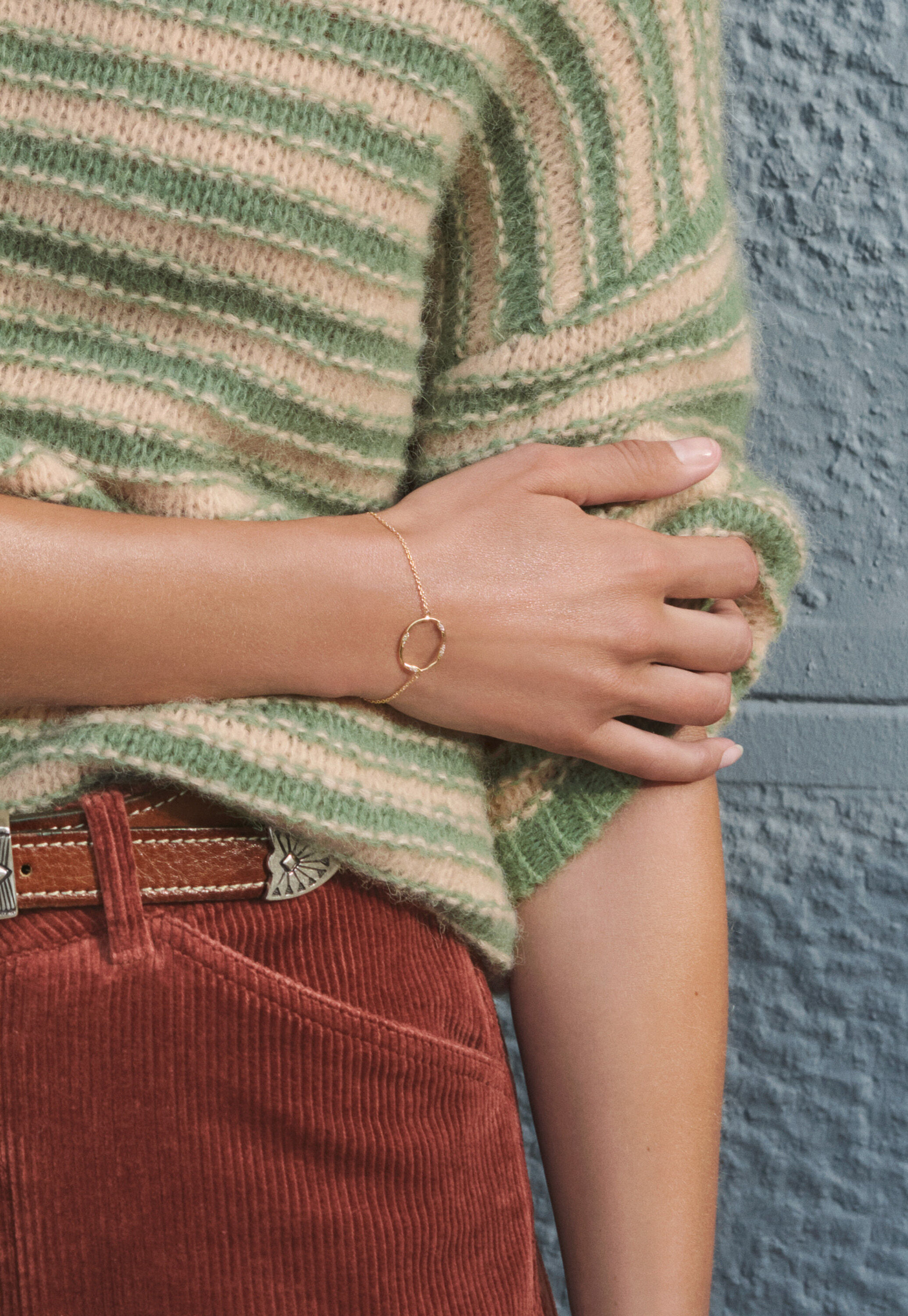 Circular bracelet